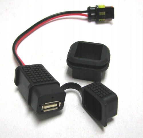 Sada Kompletná Sada Usb Konektorov Piaggio Vespa Aprilia MP3 500 Tuono 643277