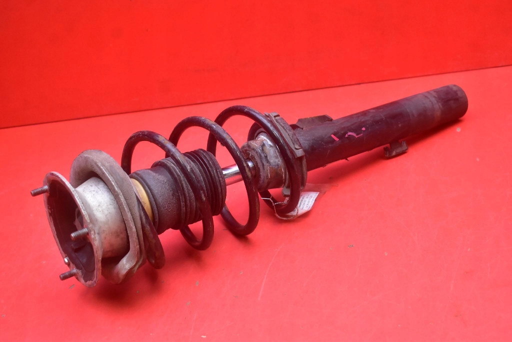 shock absorber left front BMW E90 2.5i 218 KM 04-10