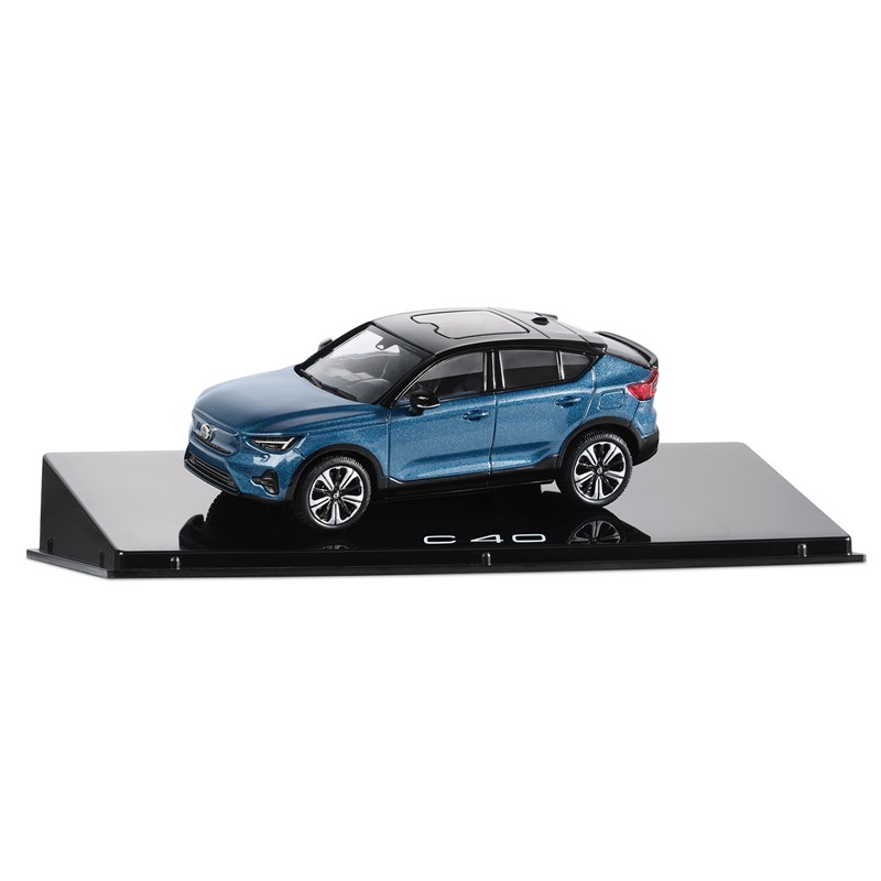 Volvo model C40 Recharge 1:43 Fjord Blue Oe