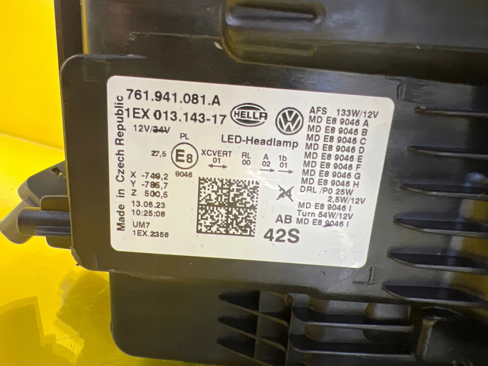 light left VW Touareg III 3 19- Full led 761941081A