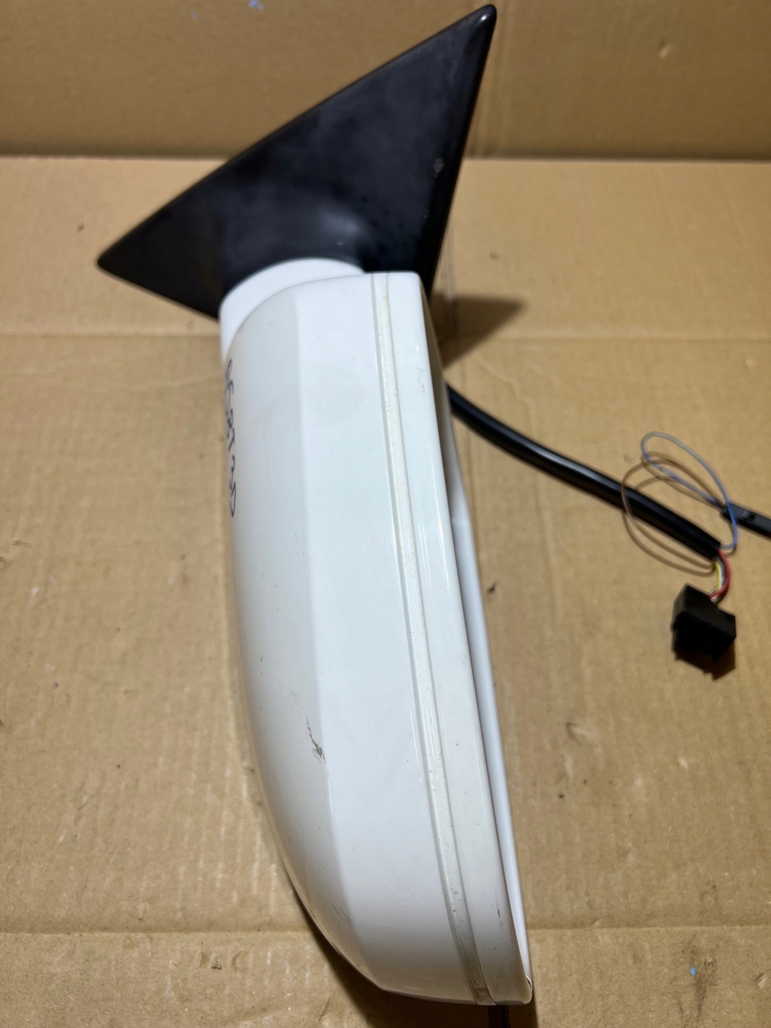 AUDI A5 8T 3D COUPE mirror left 6+2 PIN LY9C
