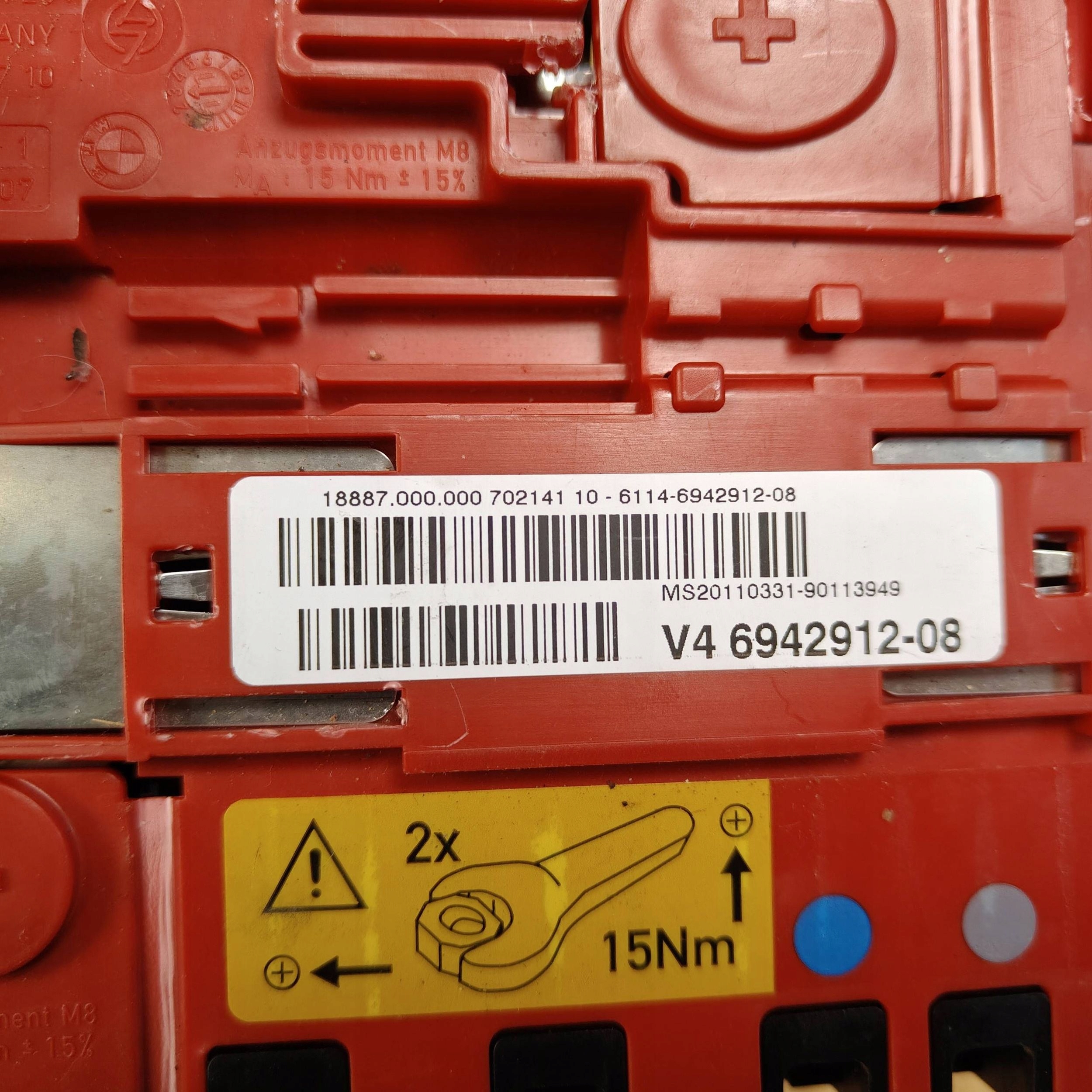 Borne Positif BMW X1 E84 6942912