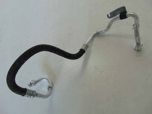 924902114R - ШЛАНГ КОНДИЦІОНЕРА MEGANE IV RS 1.8 TCE