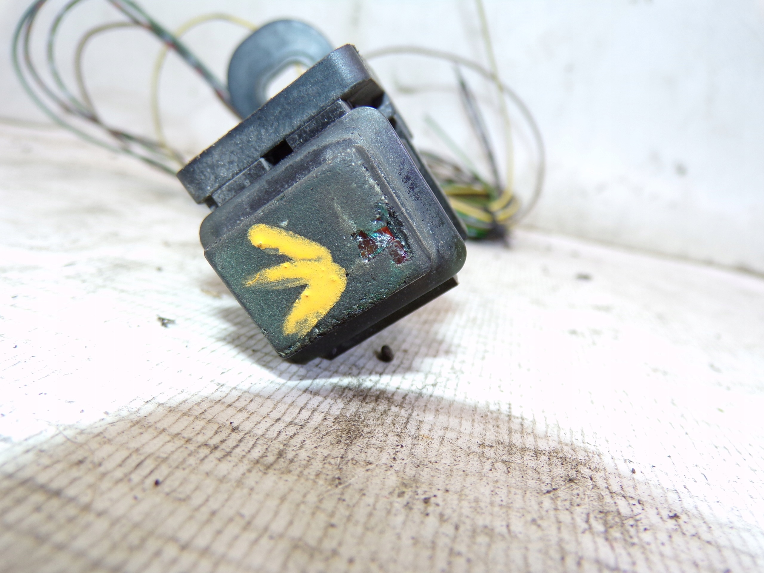 sensor SENSOR IRDA bonnet boot MERCEDES W124 E-KLASA 1247500014