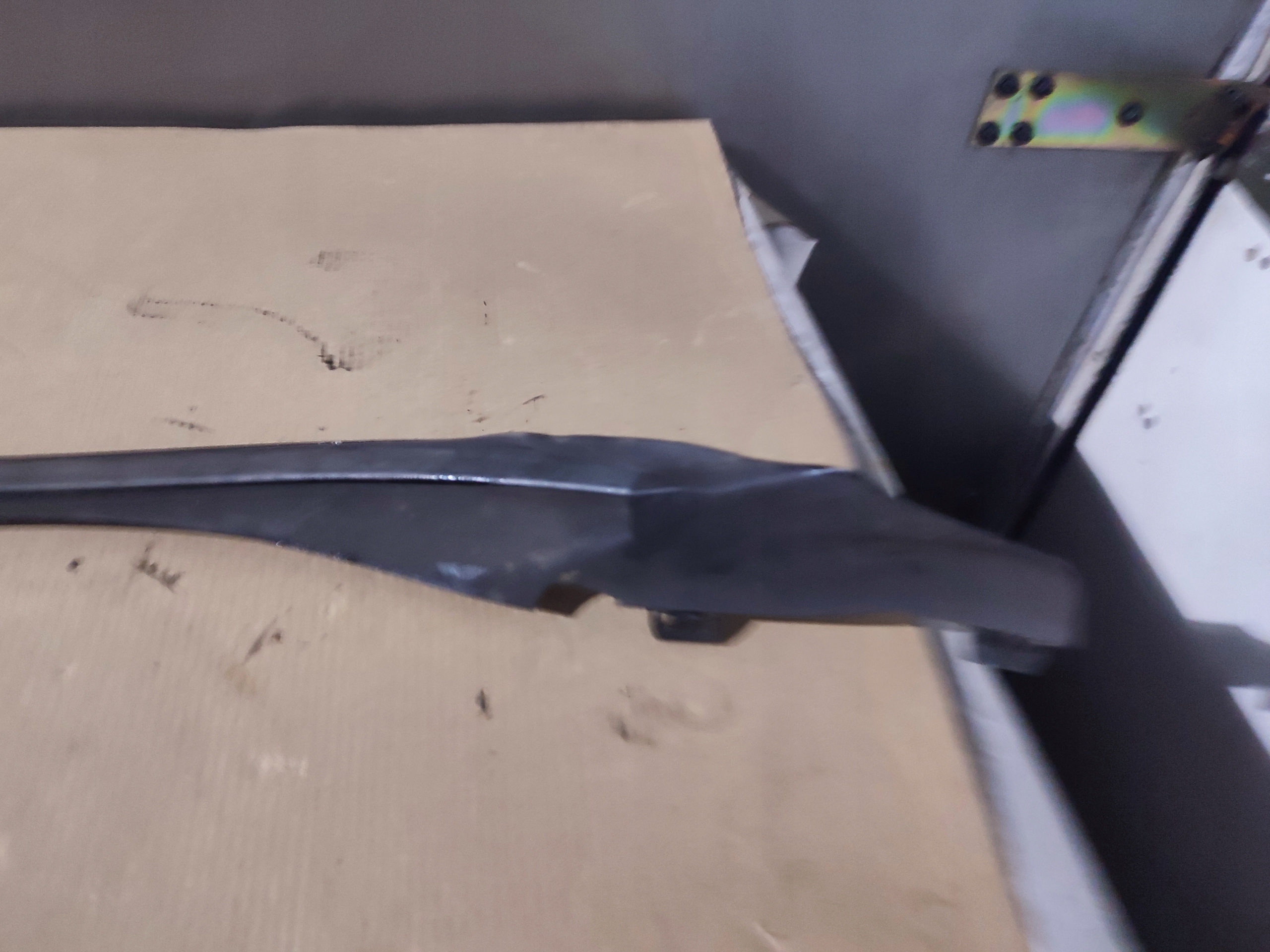 moulding left windows CZOLOWEJ PRZEDNIEJ VOLVO V60 30753985