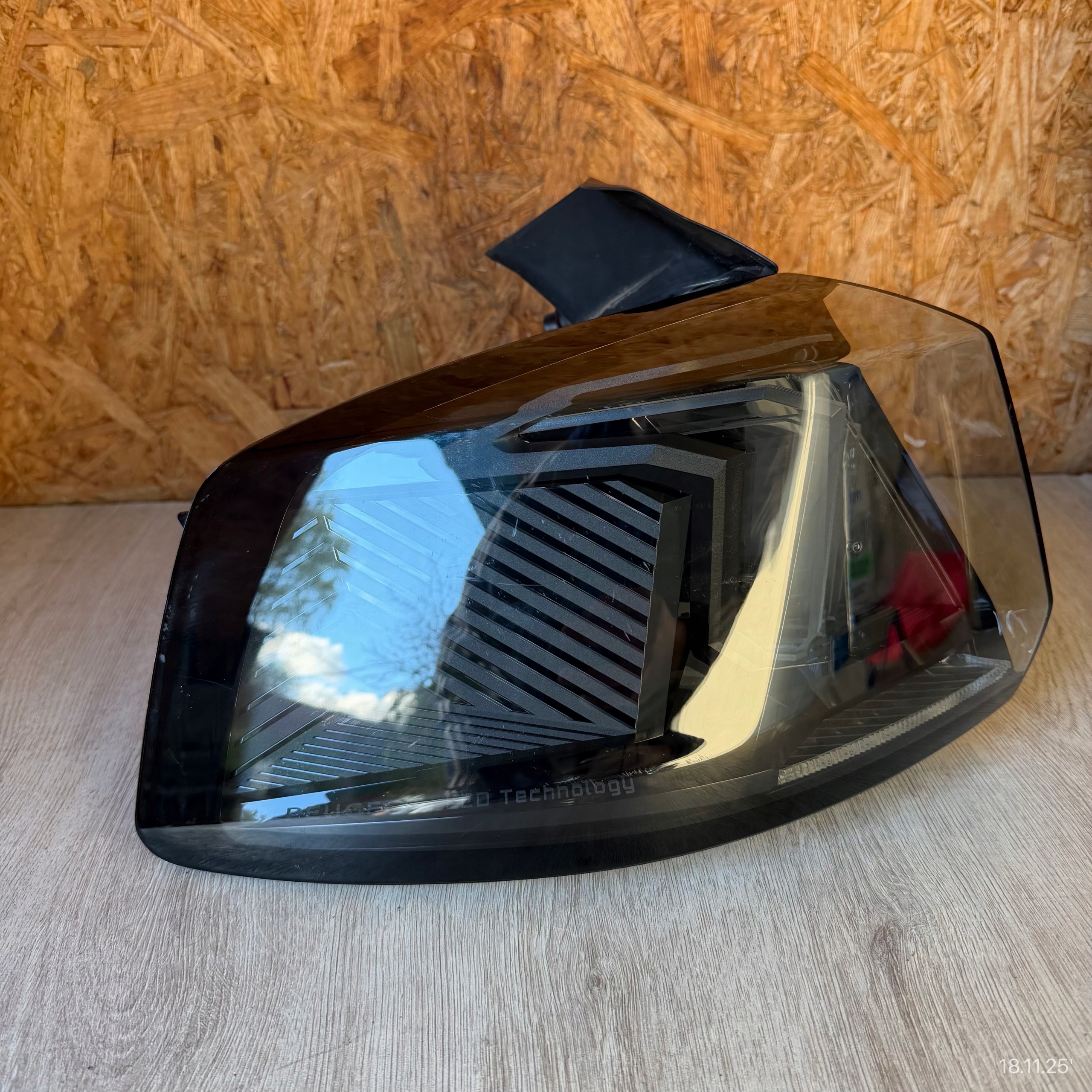 light rear left PEUGEOT 5008 II LIFT 9836231680