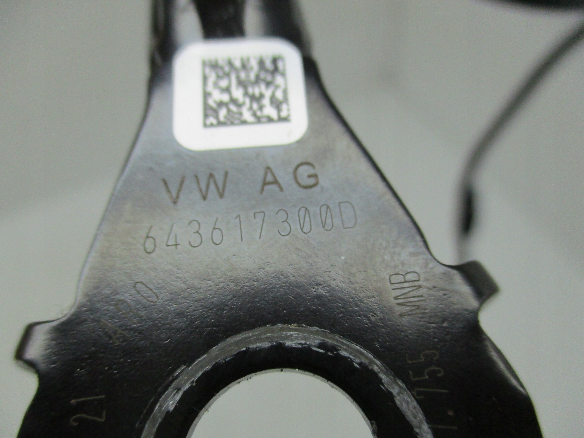 vw ID4 id.4 ремень безопасности 8Y0857755