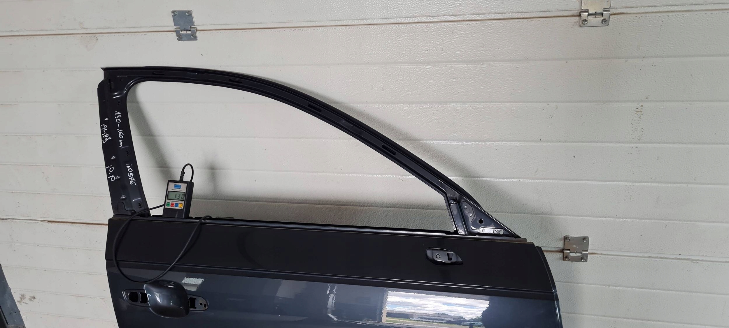 A4 B9 8W door right right front front LX7L 8W0831052