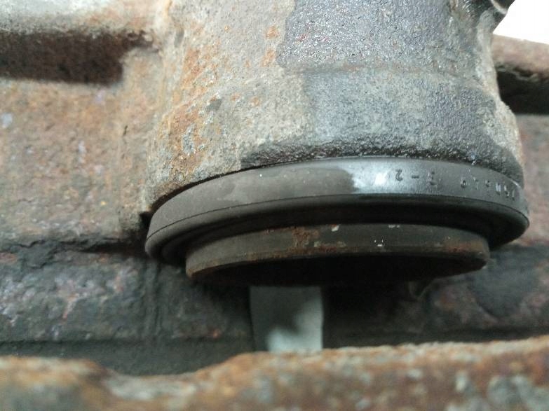 caliper brake left right front 2.0 TDI Volkswagen Sharan II (2010-)