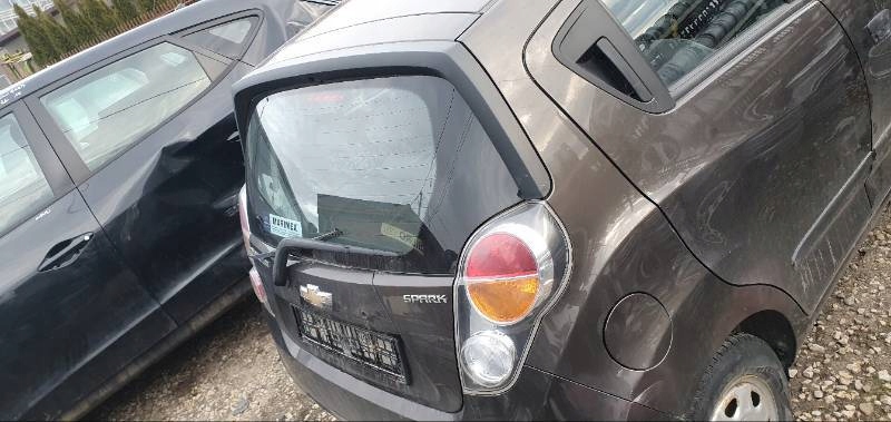 Chevrolet SPARK M300 10- фонарь правый