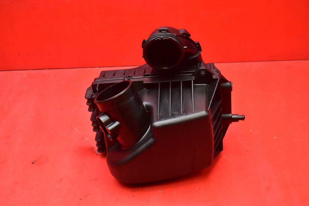 Gehäuse filter luft 95437357 OPEL MOKKA A 1.6 CDTI 136 KM 12-15