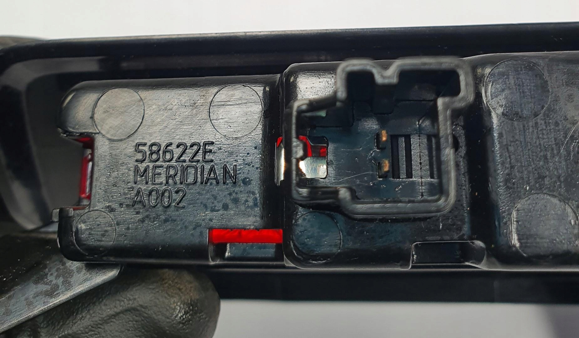 ŚWIATŁO STOP STOPU CHRYSLER 300C 04805845AB Numer katalogowy części 04805845AB