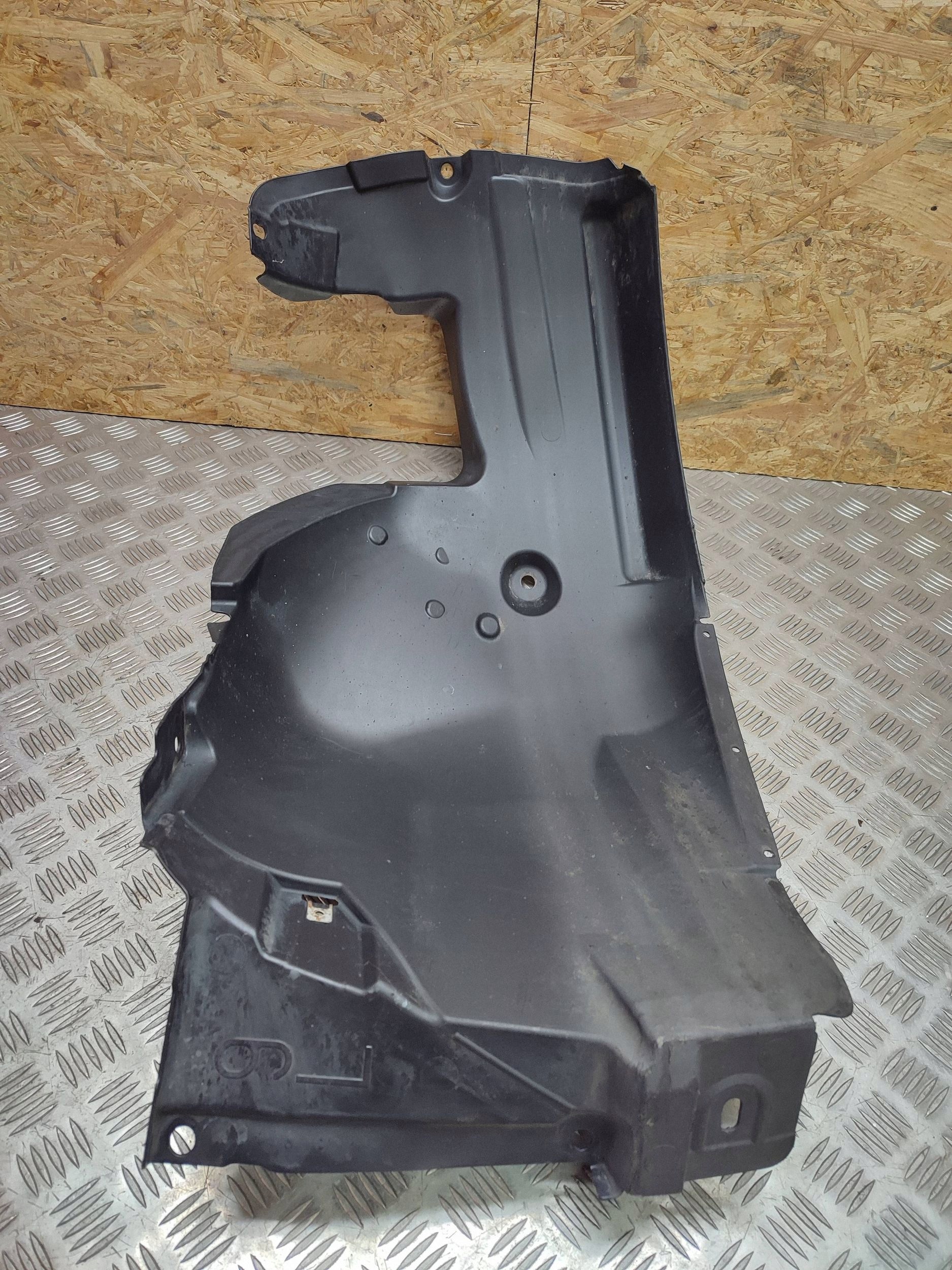 mudguard front BMW 3 E90 E91 7059377