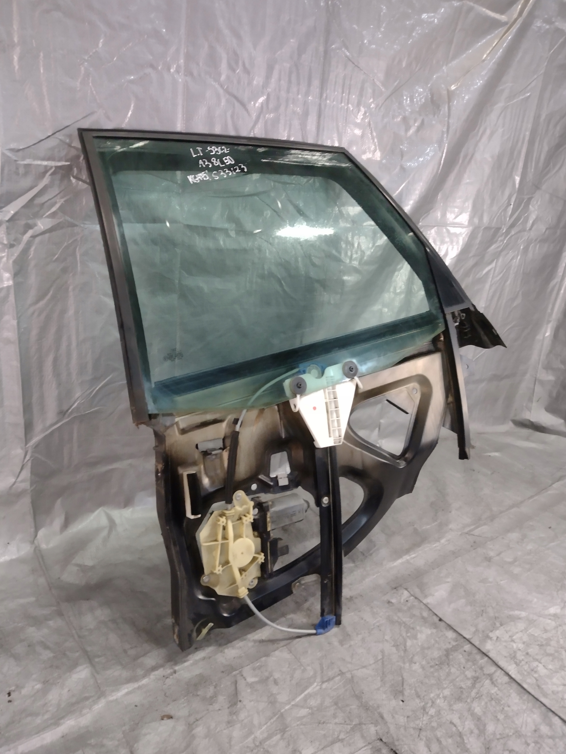 frame, window regulator left rear part Audi A3 8L 5D