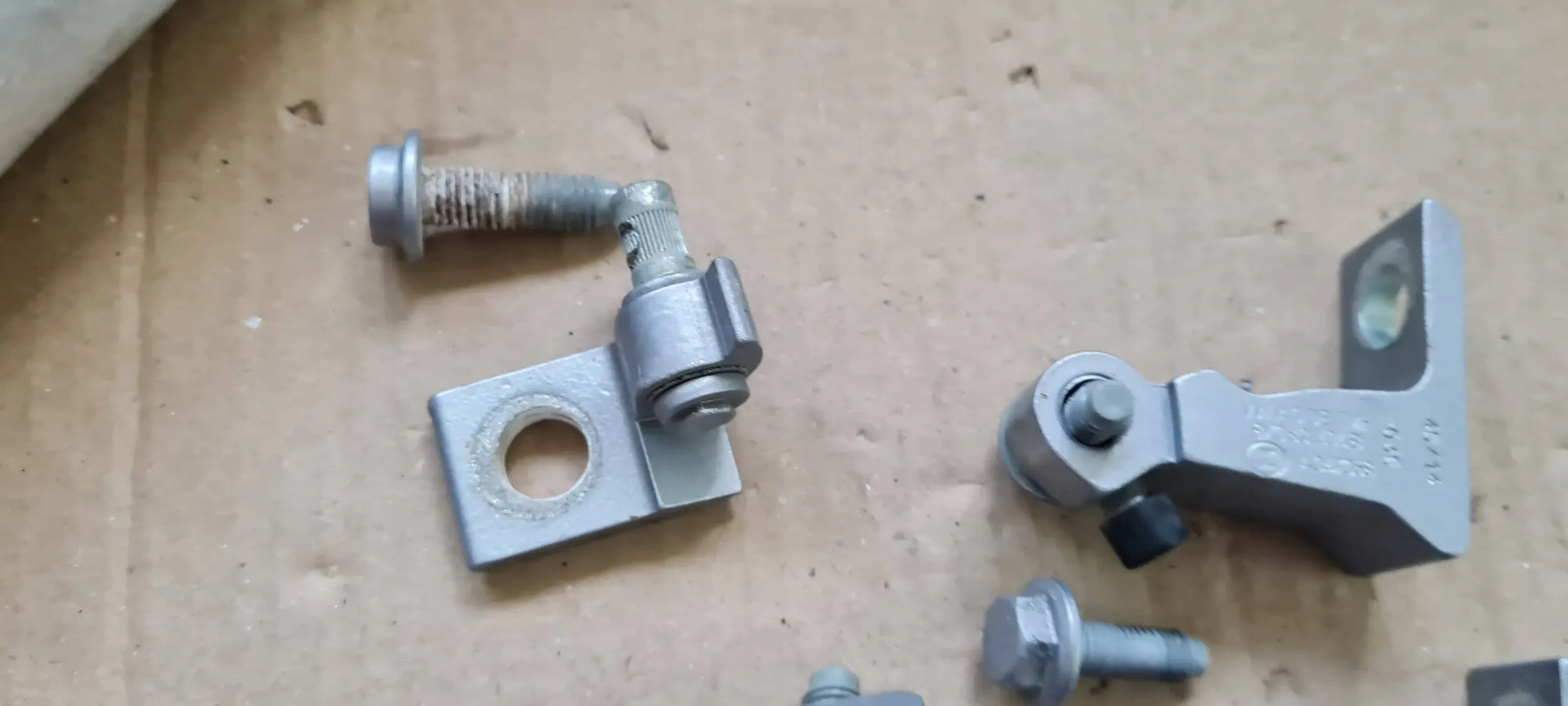 S3 8V sedan A3 hinge hinges door right right front LZ7G
