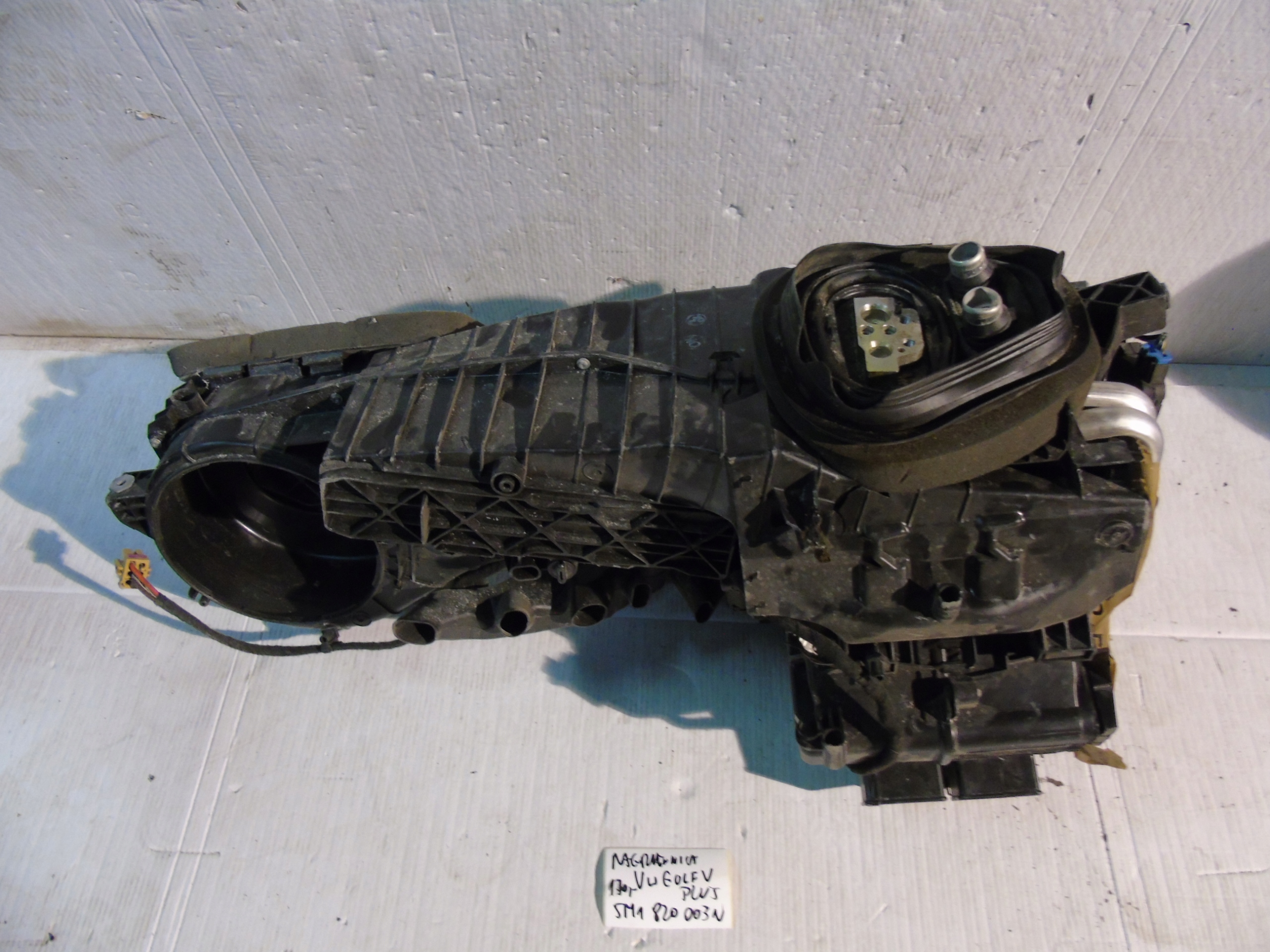 IDEALNA heater front VW GOLF plus 5M1 1