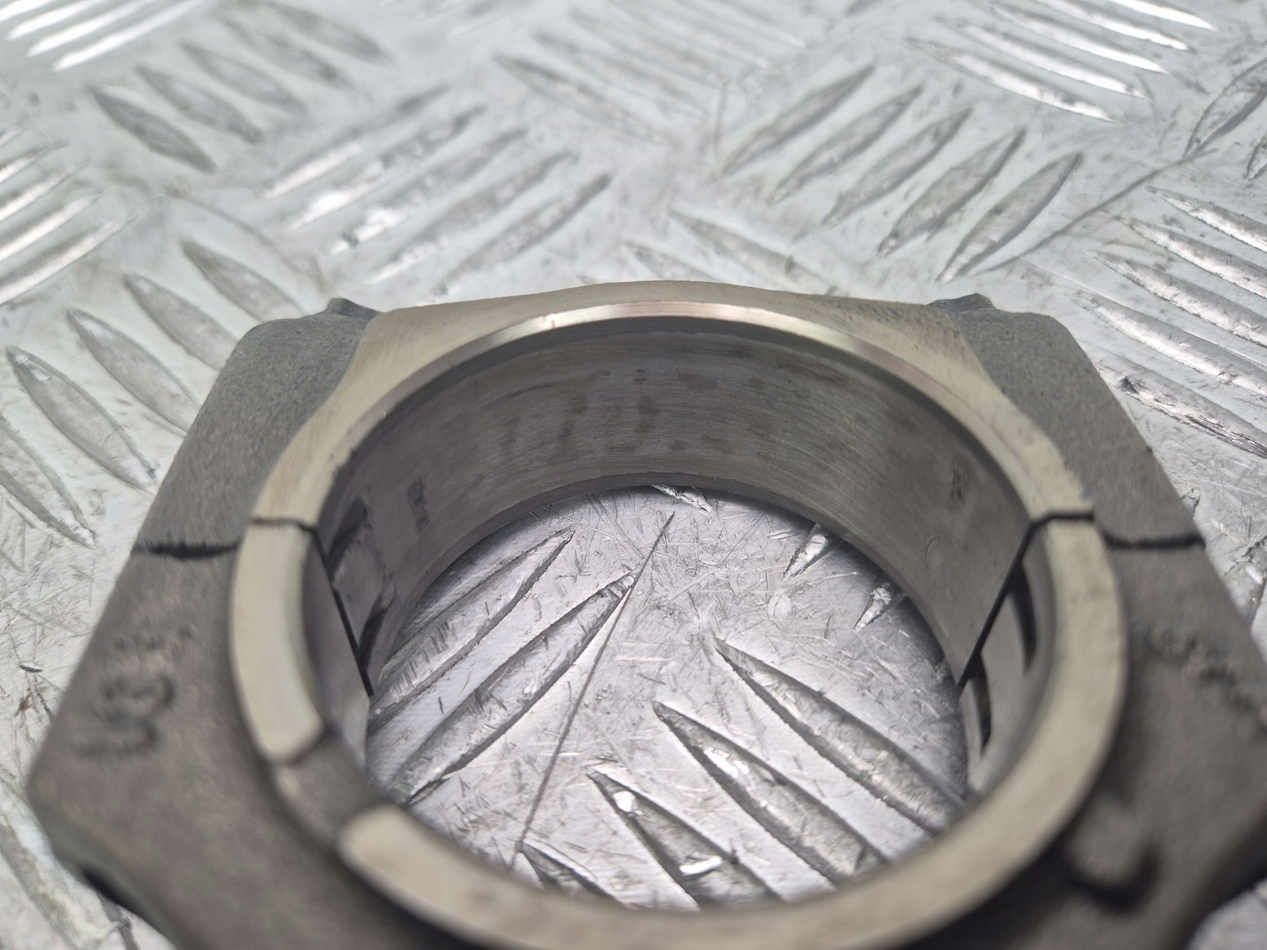Piston avec bielle BMW X5 E70 xDrive 30d 84L104 M57