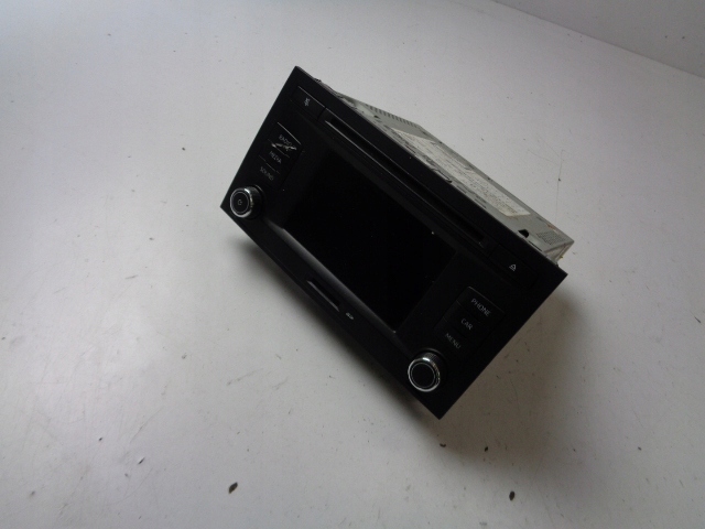 SEAT LEON 2013 РАДІО CD TELEFONf0035869