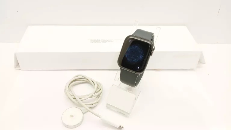 Smartwatch Apple Watch series 7 GPS + Cellular 45mm czarny