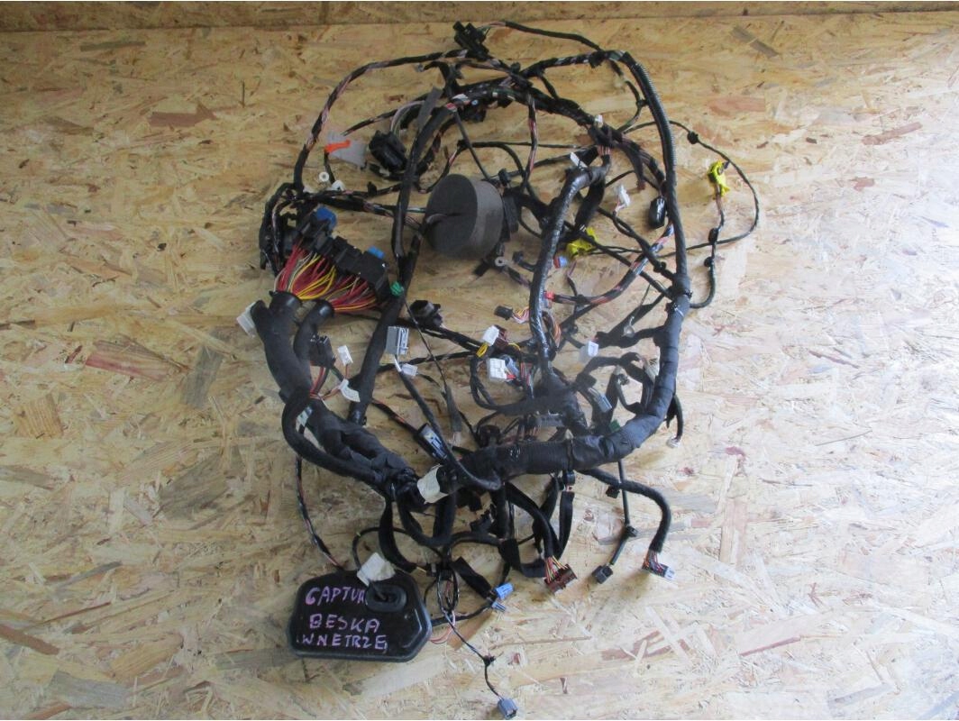 Captur джгут установка з під дошками + інтер'єр