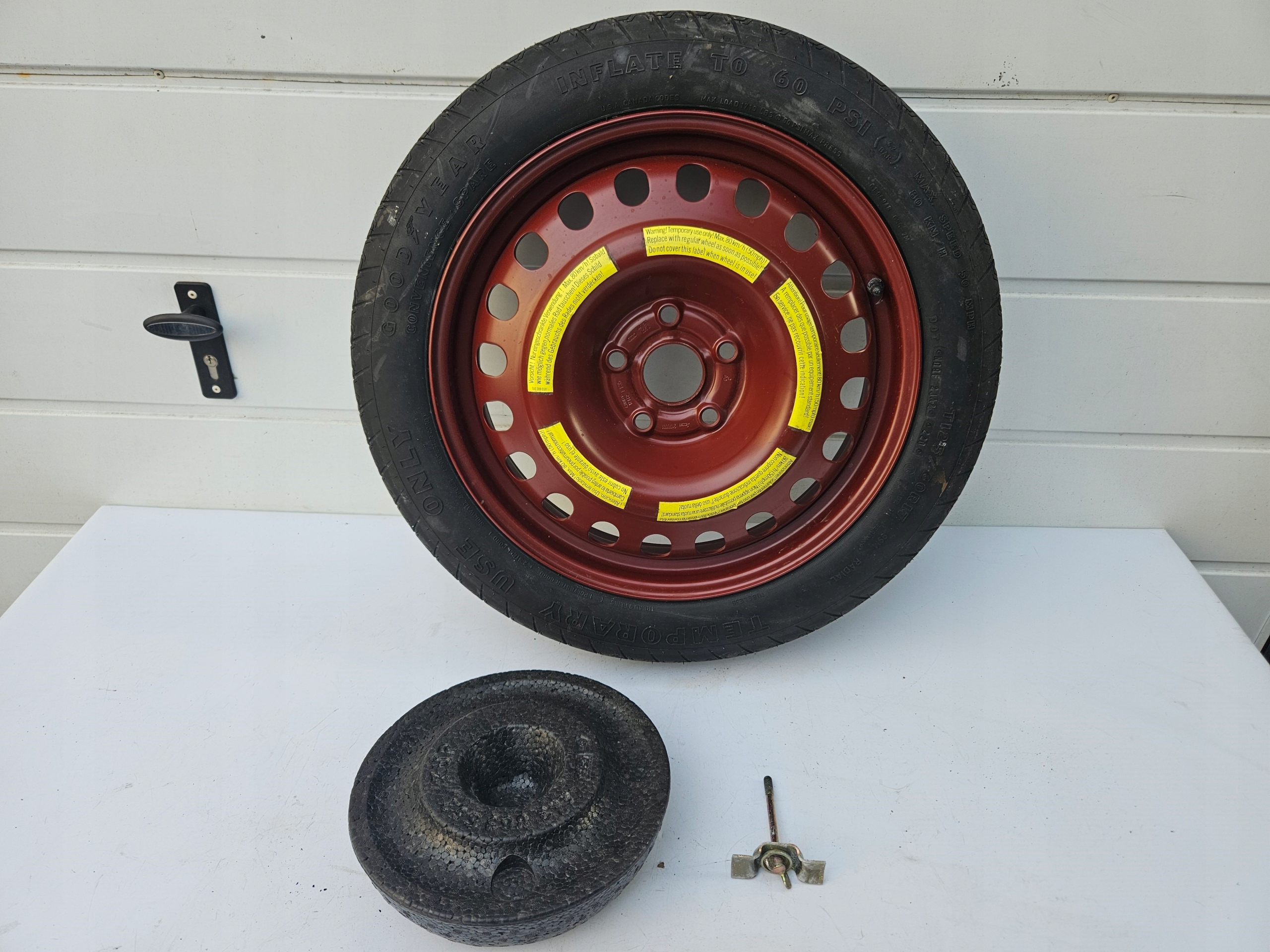 wheel spare spare 17 "17 AUDI V8 D11