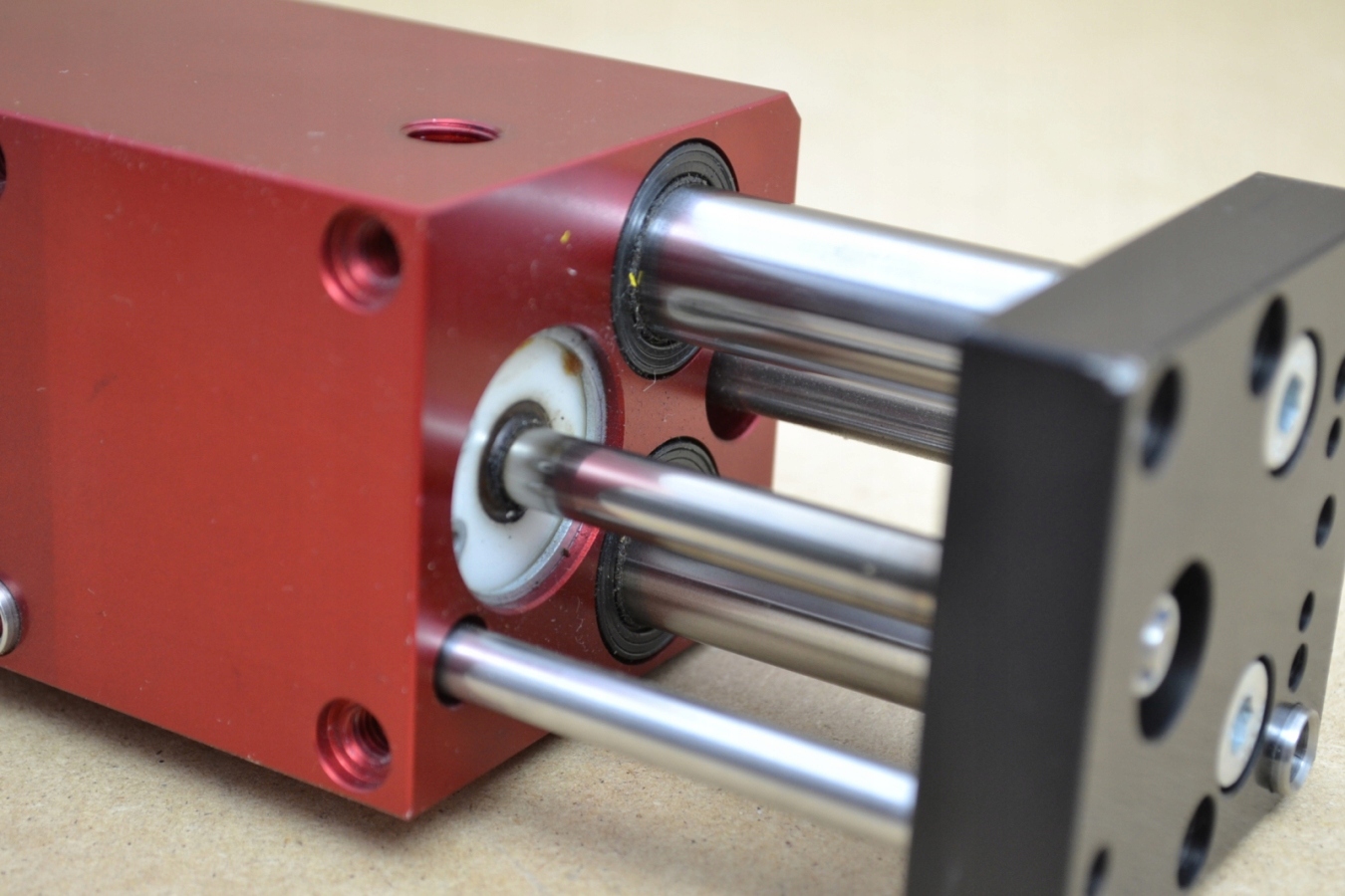 AFAG LM25/120 Siłownik z prowadzeniem Stan opakowania zastępcze