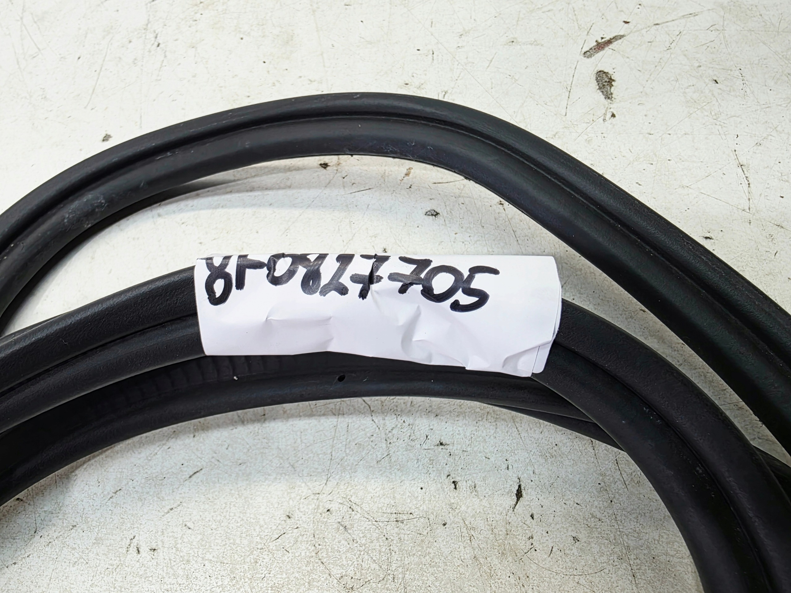 gasket bonnet boot AUDI A5 8F CABRIO 8F0827705