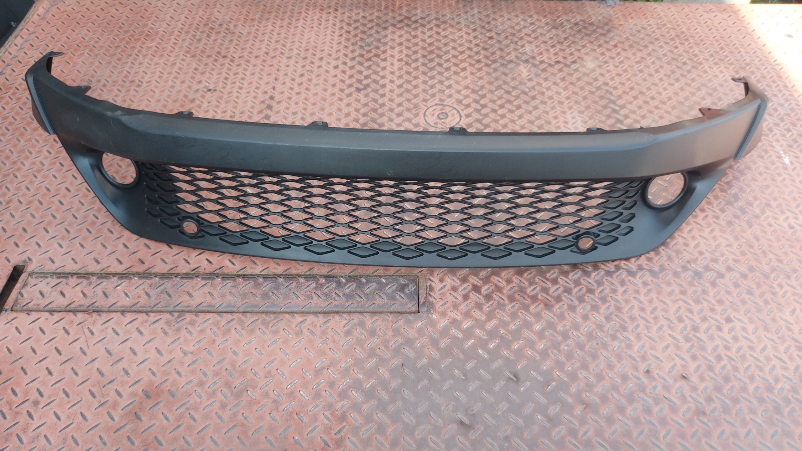 grid accessories cap of a bumper front front TOYOTA CHR C-HR 16