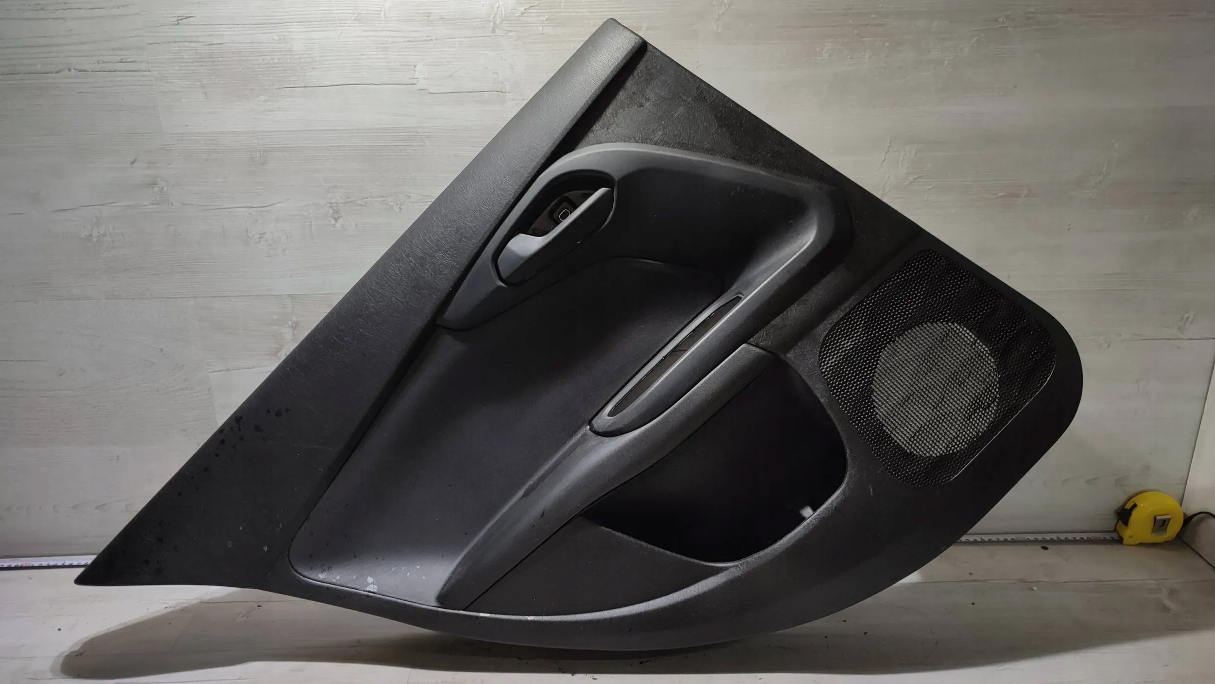 Fiat Tipo II HB 19r. 1.4 rear part side left side door