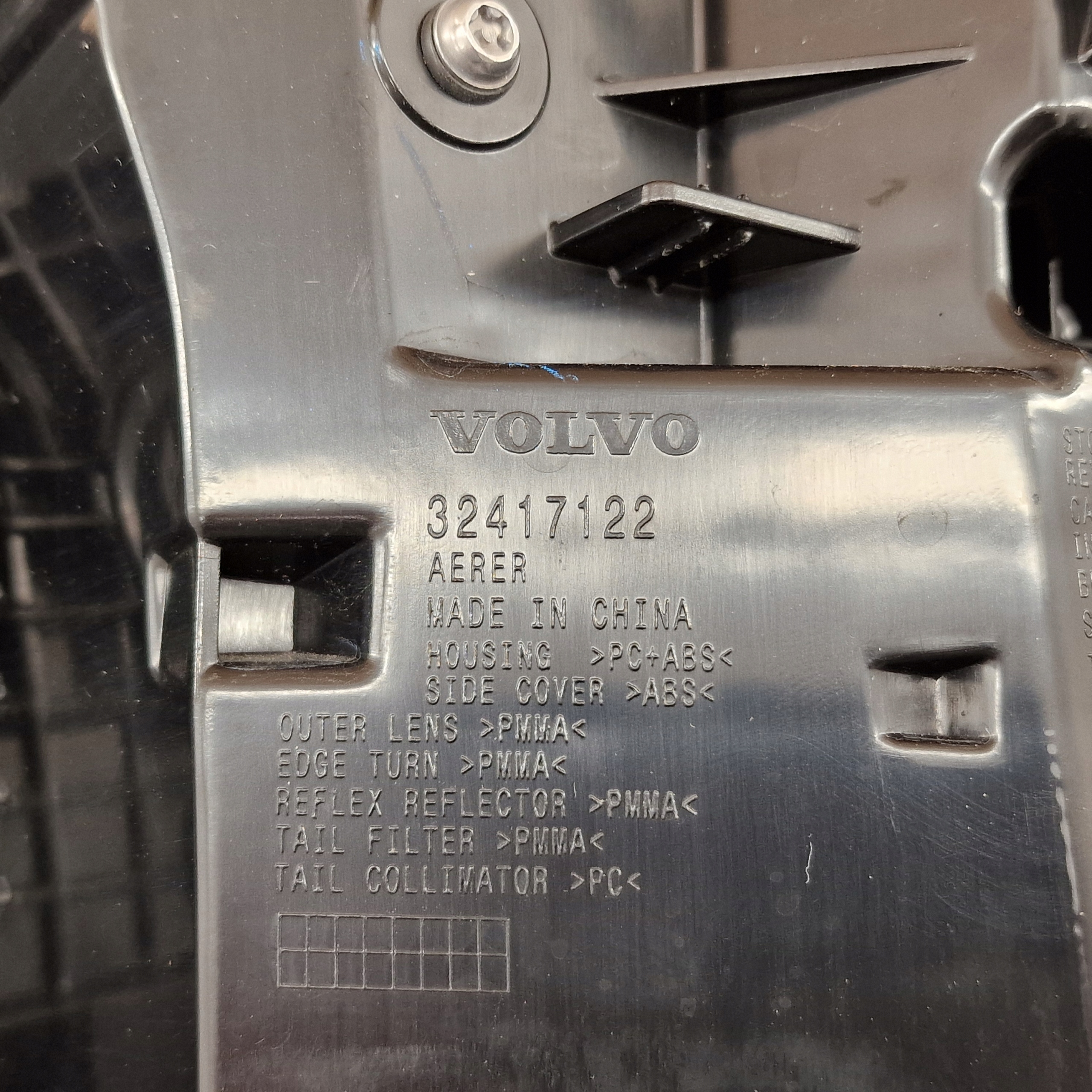 links Licht REFLEKTOR heck VOLVO EX90