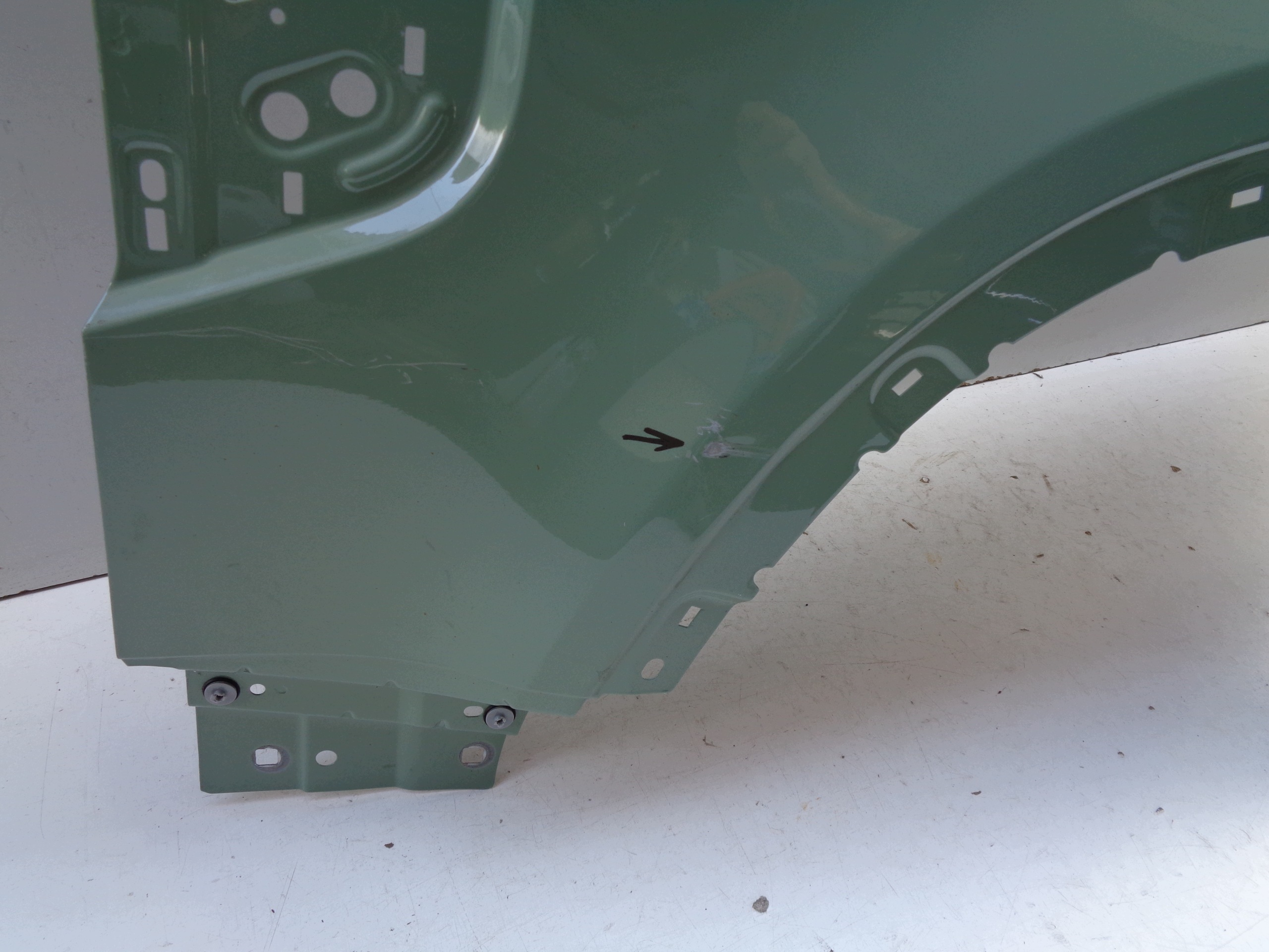 fender right front LAND ROVER DEFENDER II 19- NR 53760