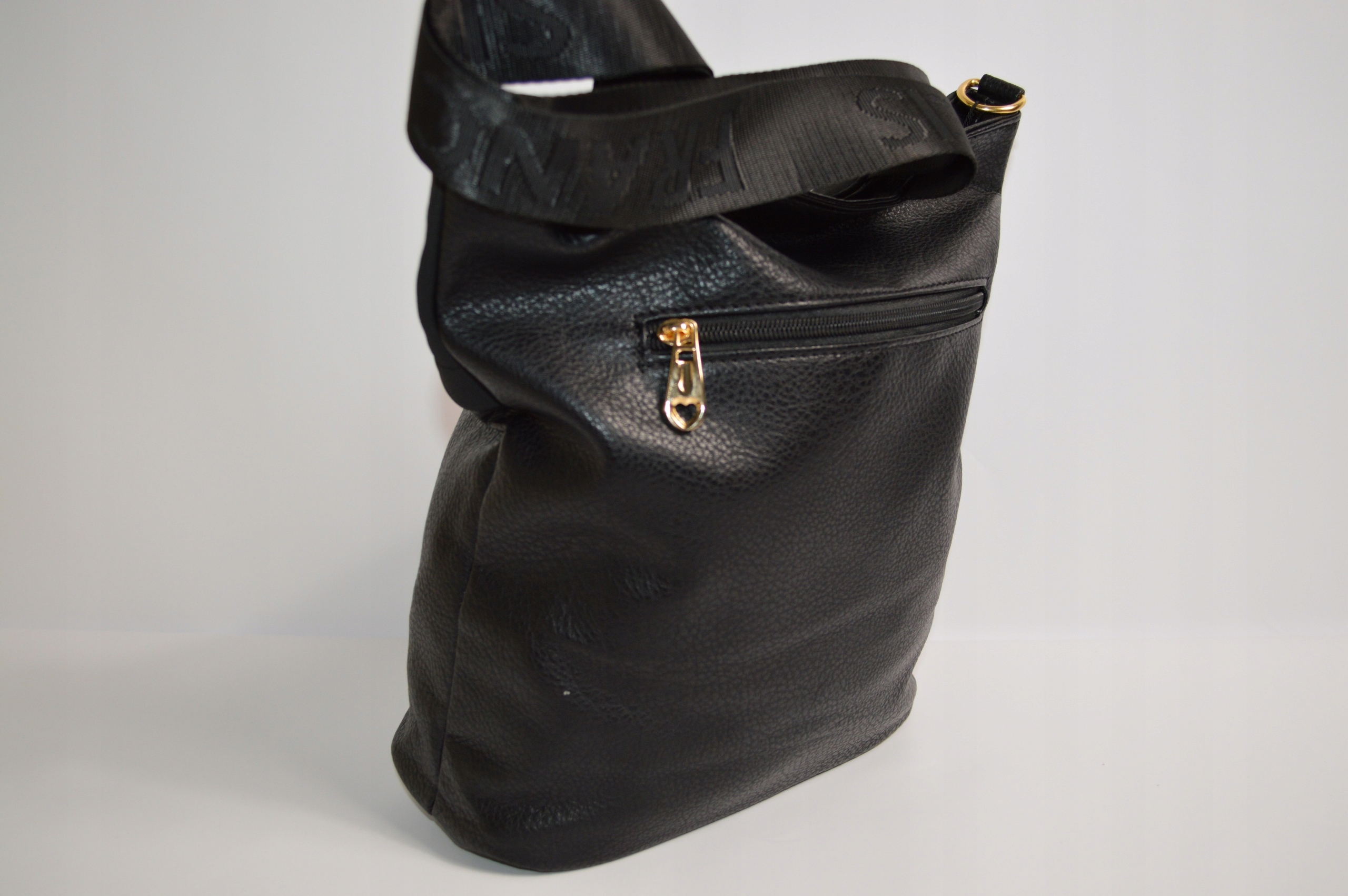 ŚREDNIA TOREBKA DAMSKA LISTONOSZKA SHOPPER DO RĘKI NA RAMIĘ Kolor czarny