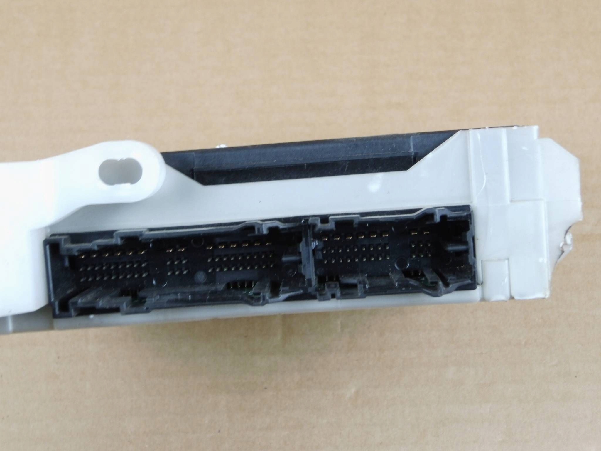 Toyota C-HR CHR module computer control unit komfortu BSI 89221-F4020