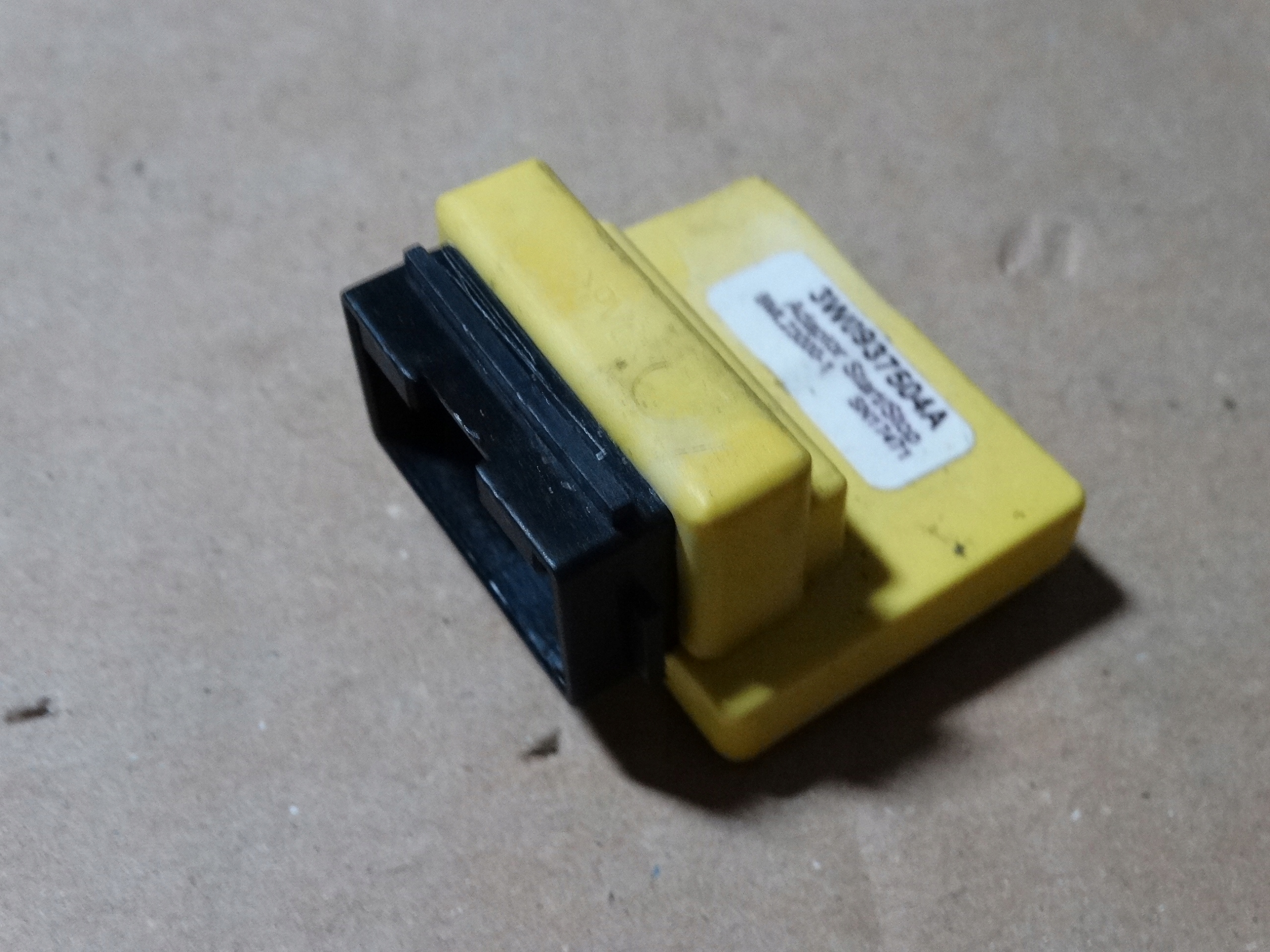 IDEALNY ADAPTER START STOP BENTLEY 1