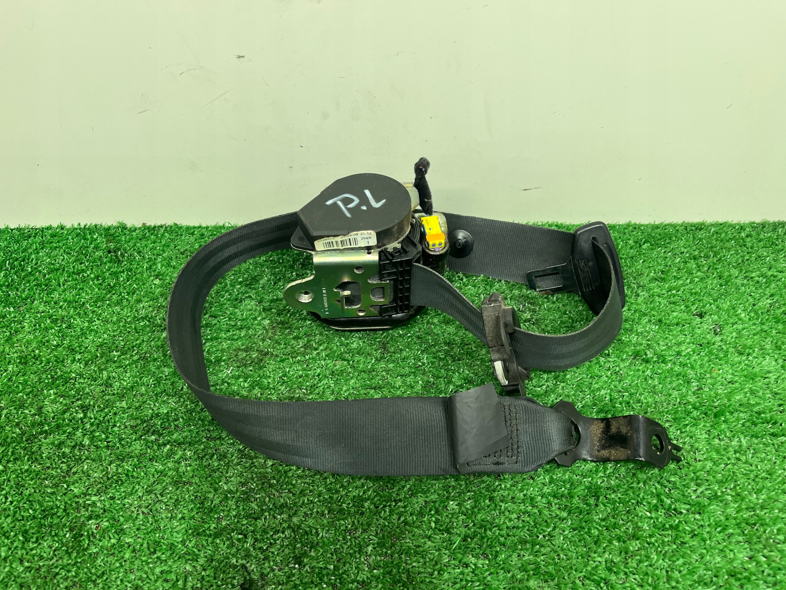 tension belt safety left front SEAT IBIZA 4 6098572