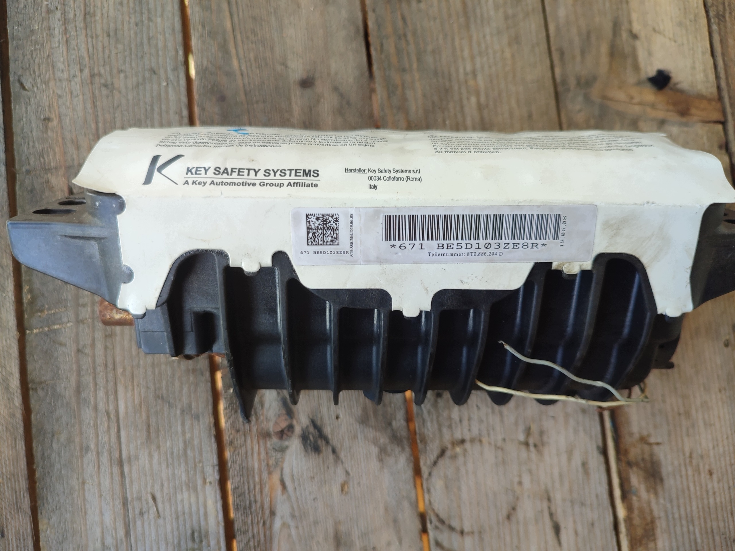 airbag airbag spolujezdce Audi OE 8T0880204D