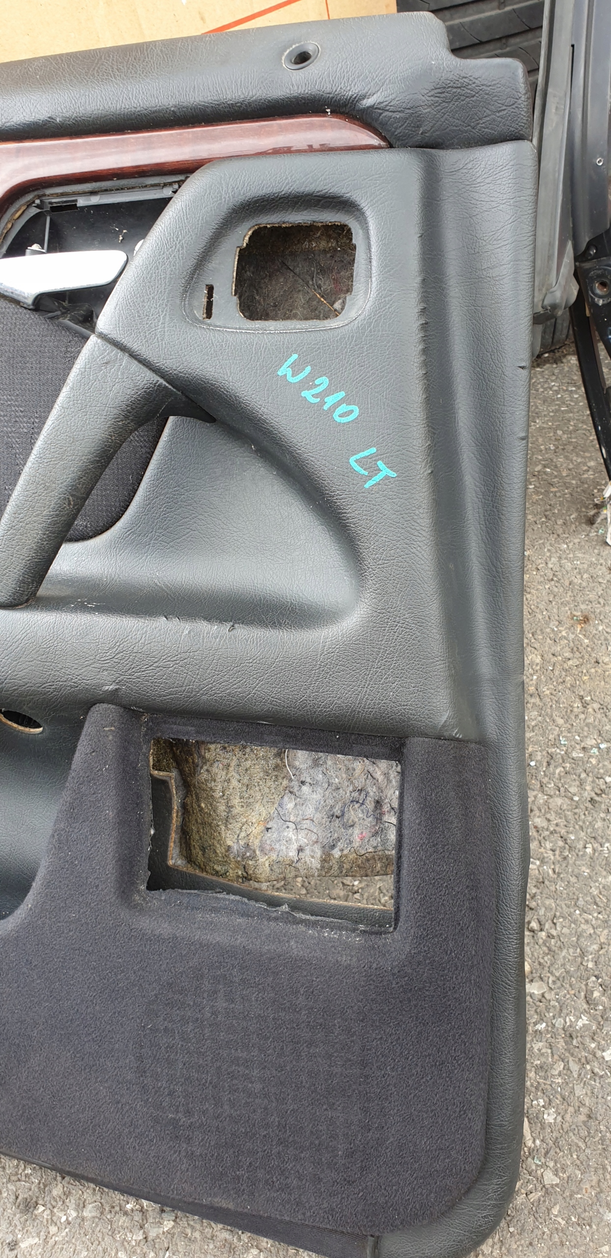 side door DEKOR handle left rear part MERCEDES E W210 OE EU