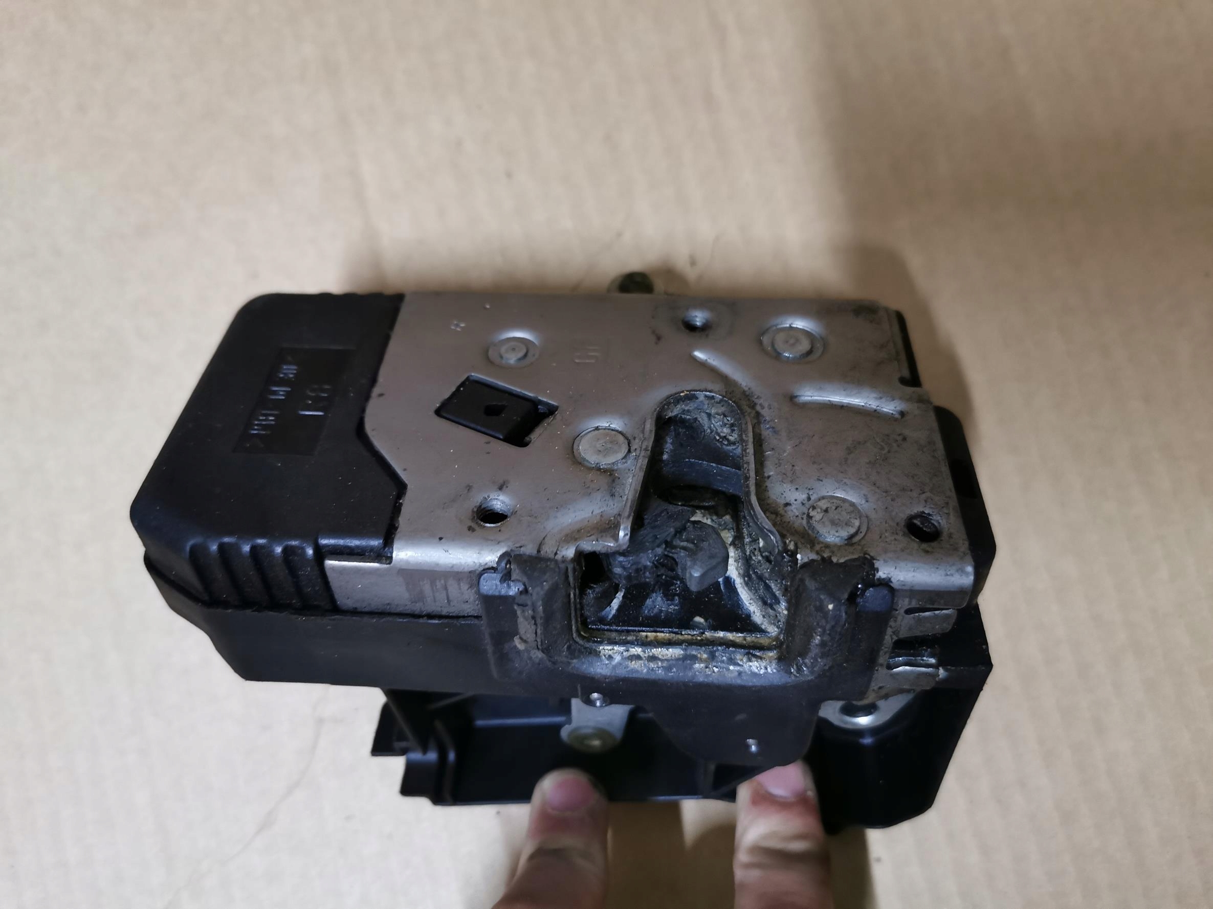 lock door right front RENAULT TRAFIC II 01-14
