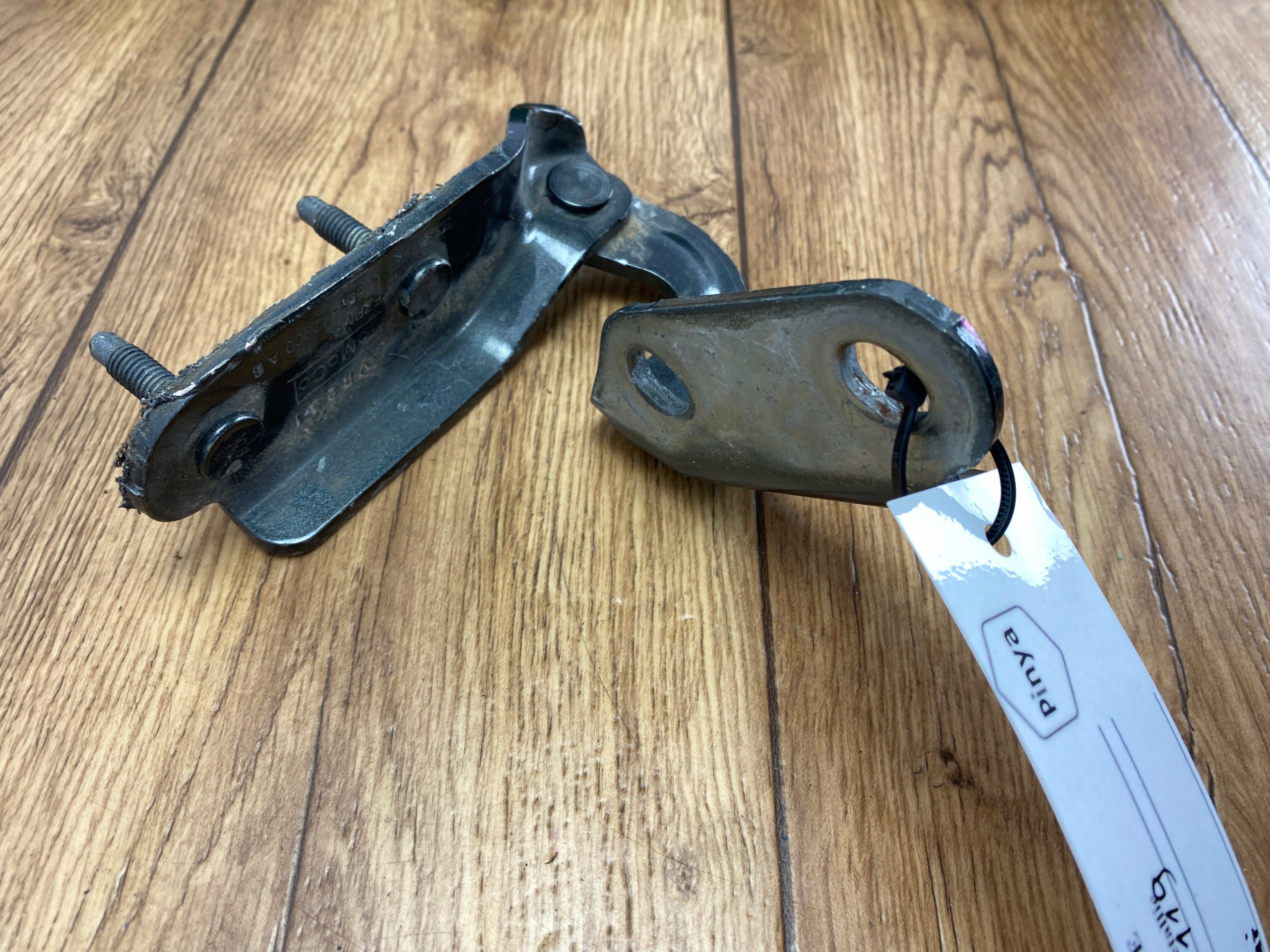 hinge bonnet boot right Ford Escape Kuga MK3 III 2020+ USA