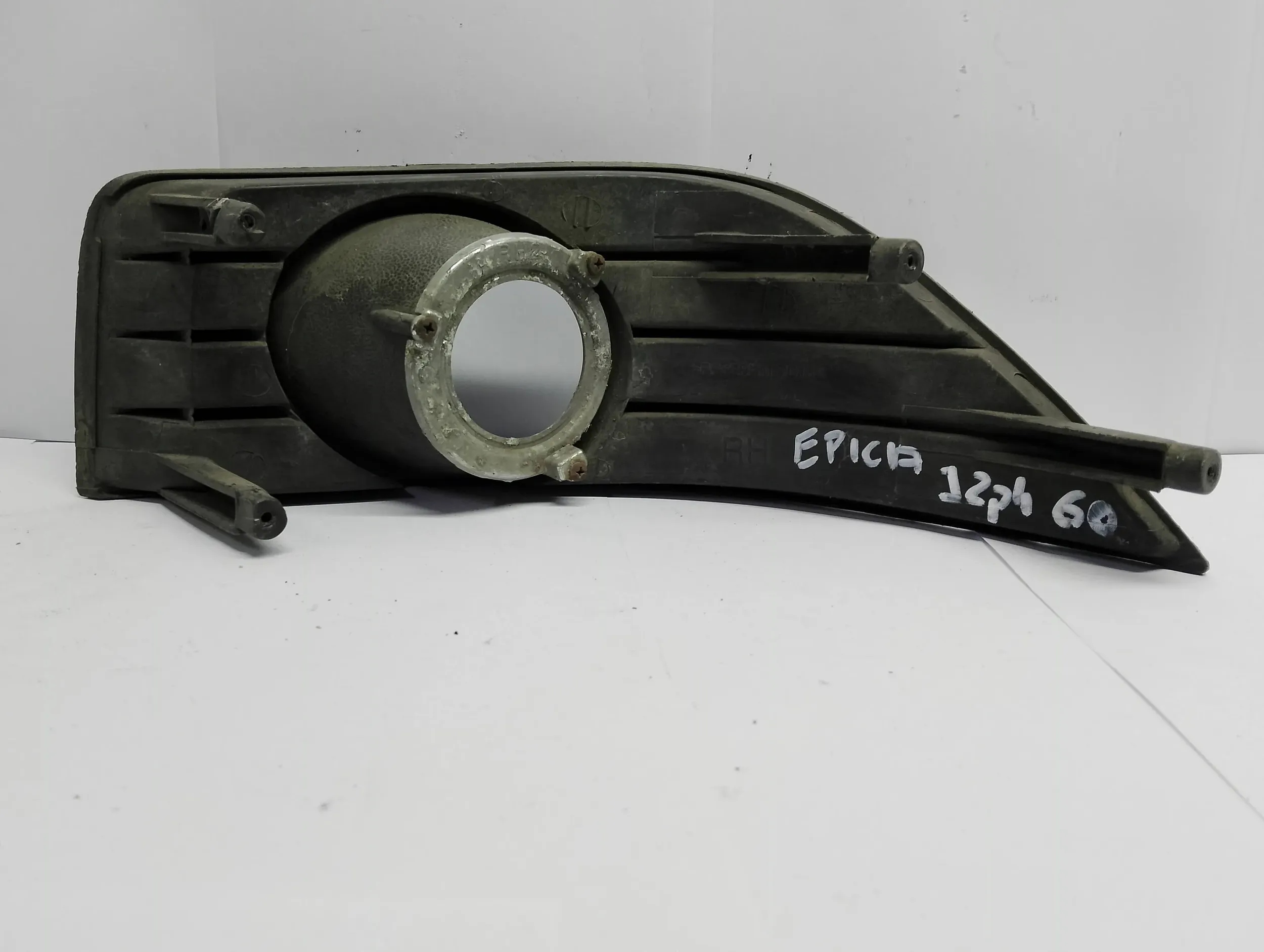 Chevrolet Epica 2001 Grill, zaslepki