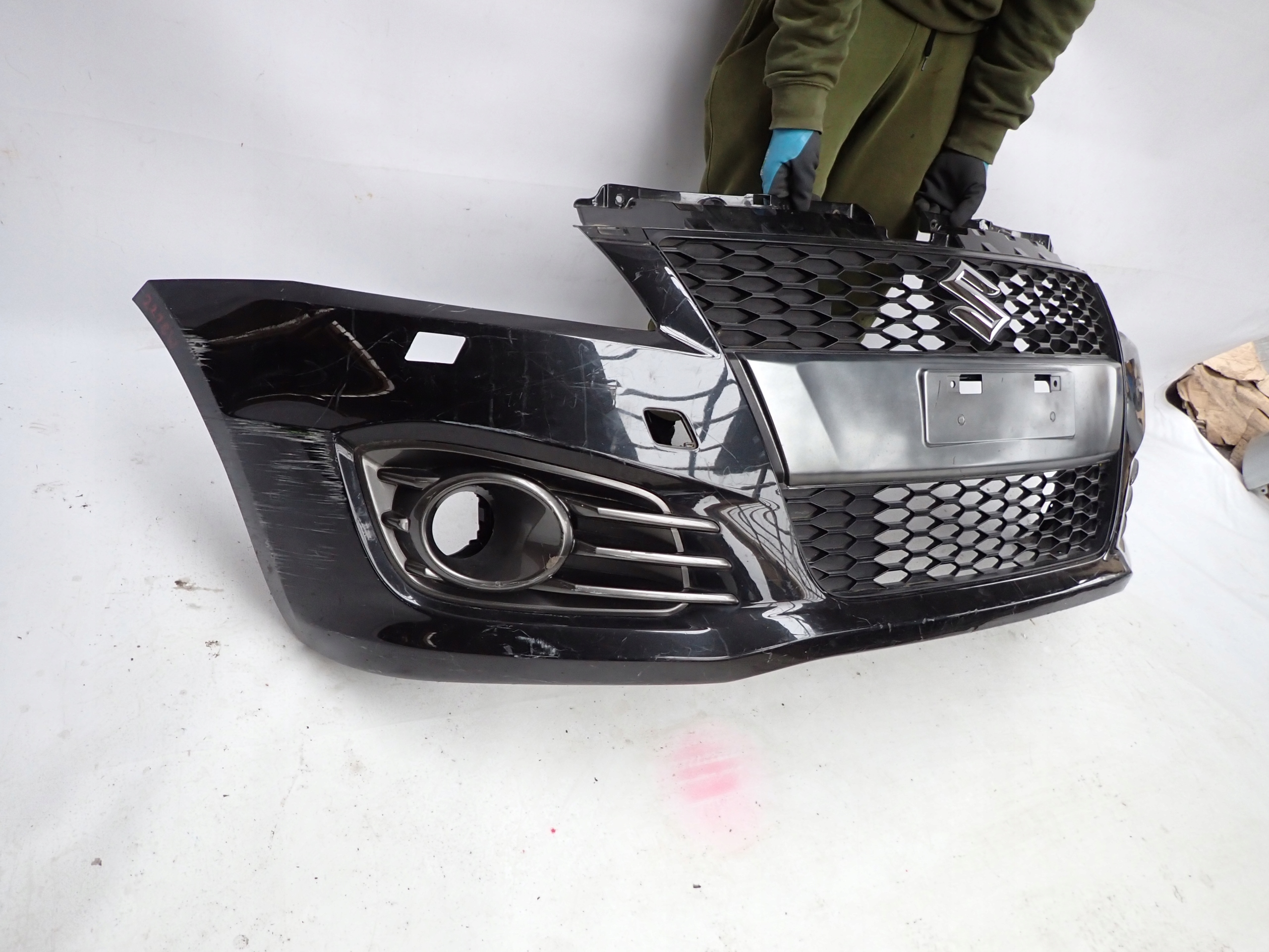 SUZUKI SWIFT SPORT MK7 2012 - bumper front front washers