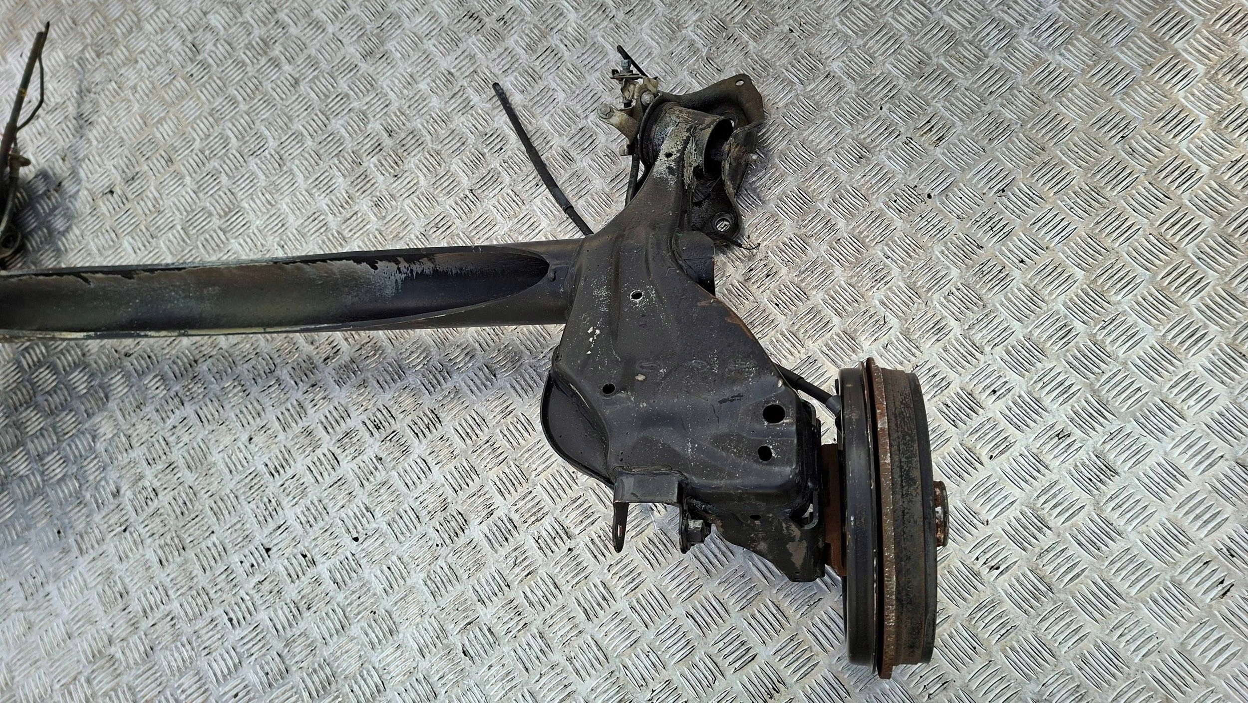 axis rear part OPEL CORSA E 2014