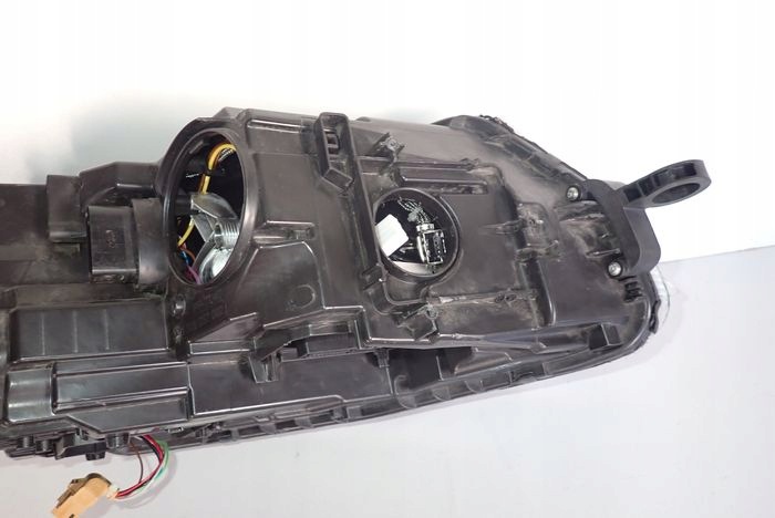 SKODA OCTAVIA III BI-XENON LED 13-17 reflektor left light left 5E1941017B