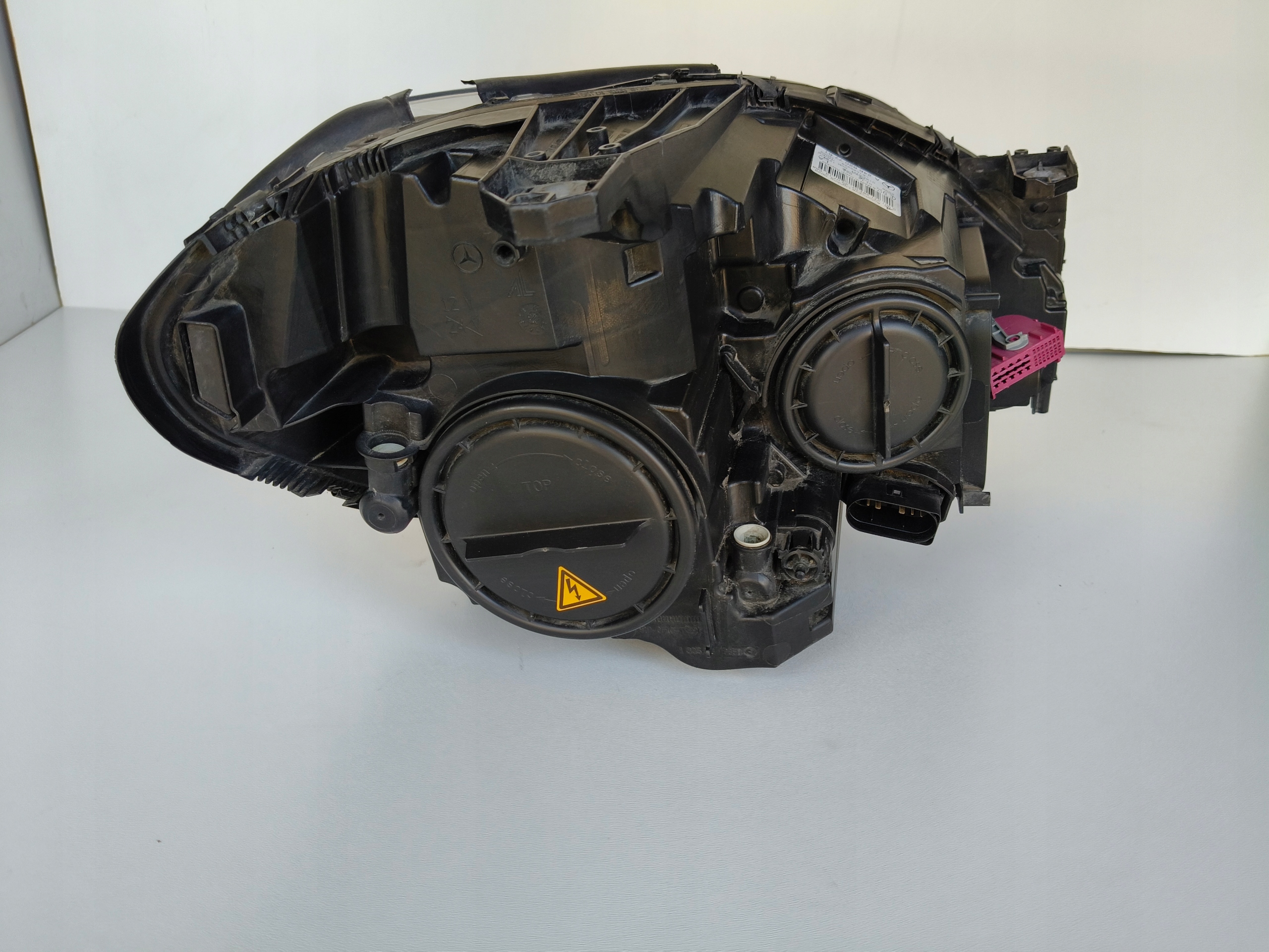 light left REFLEKTOR MERCEDES B-KLASA W246 11-14 XENON LED ILS