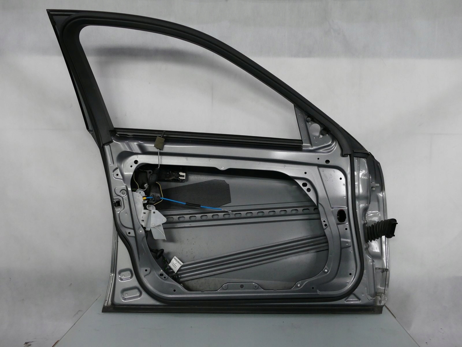 MERCEDES W212 door left front left front 792