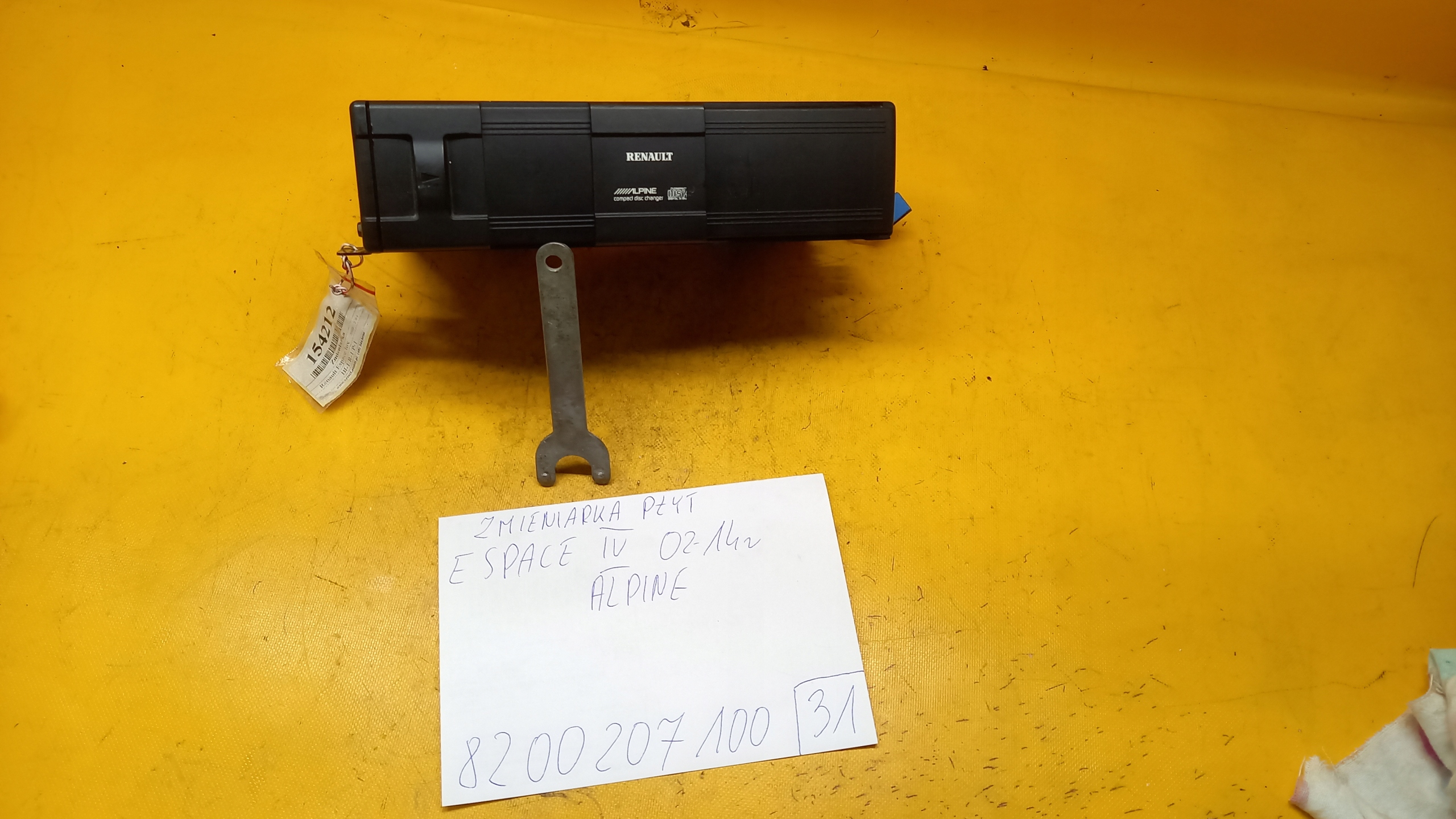 ZMIENIARKA PŁYT ESPACE IV 02-14r 8200207100 Numer katalogowy części 8200207100