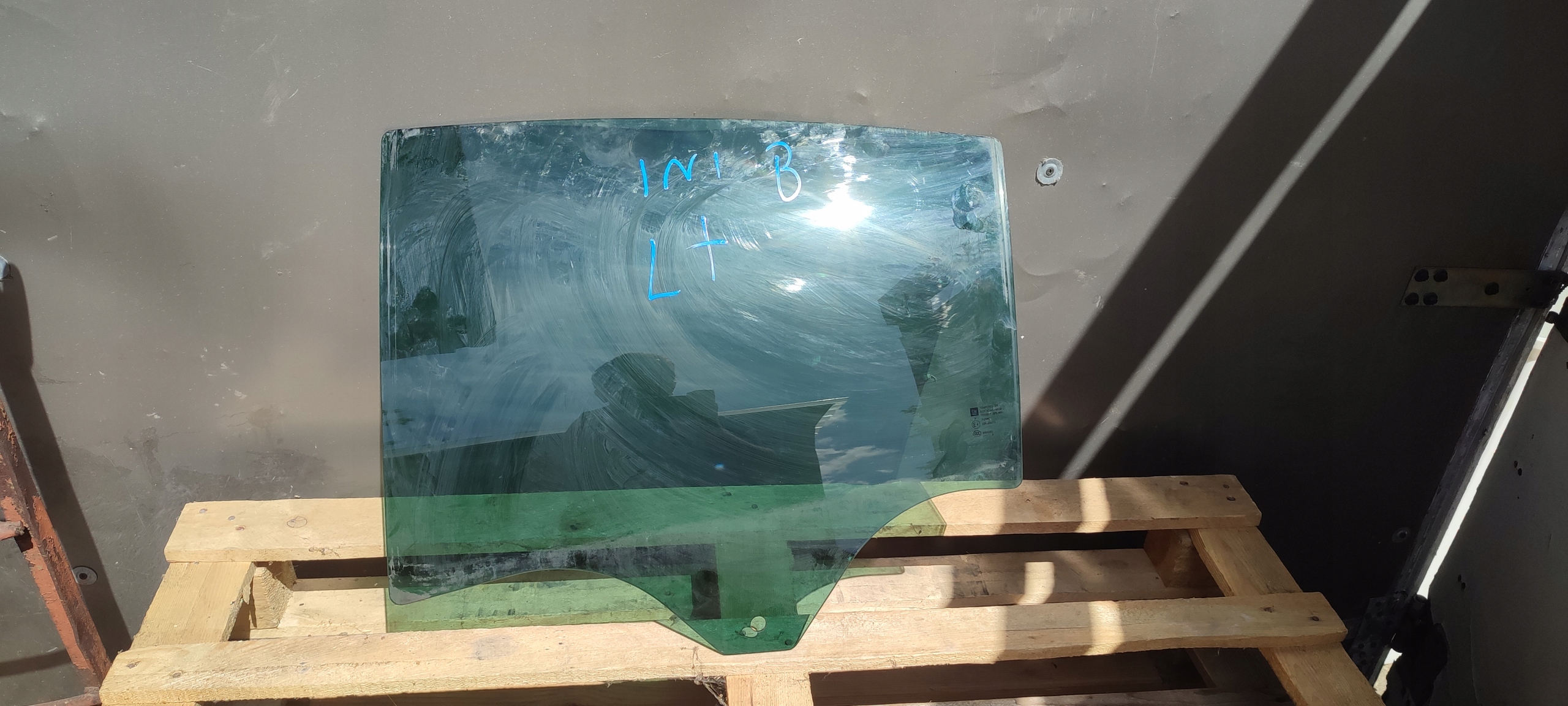 window door left rear part left rear opel insignia B 2018