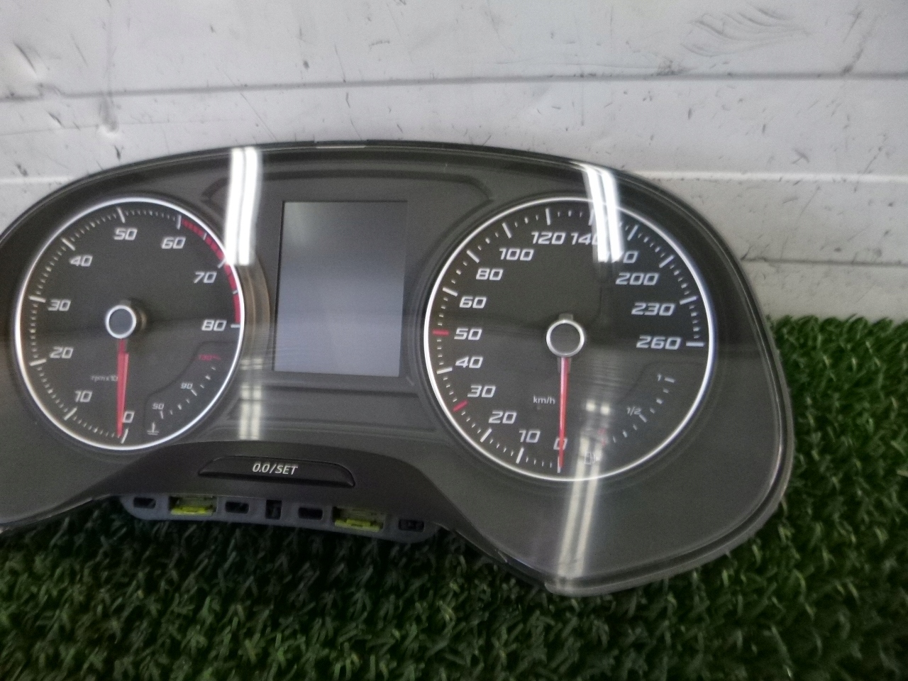 SEAT LEON III 1.8 TSI dials dials 5F0920750D EU