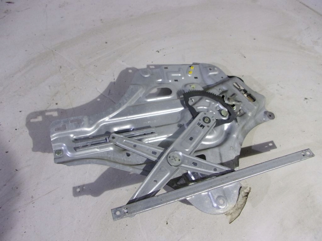 Kia Magentis II window regulator right front elektr
