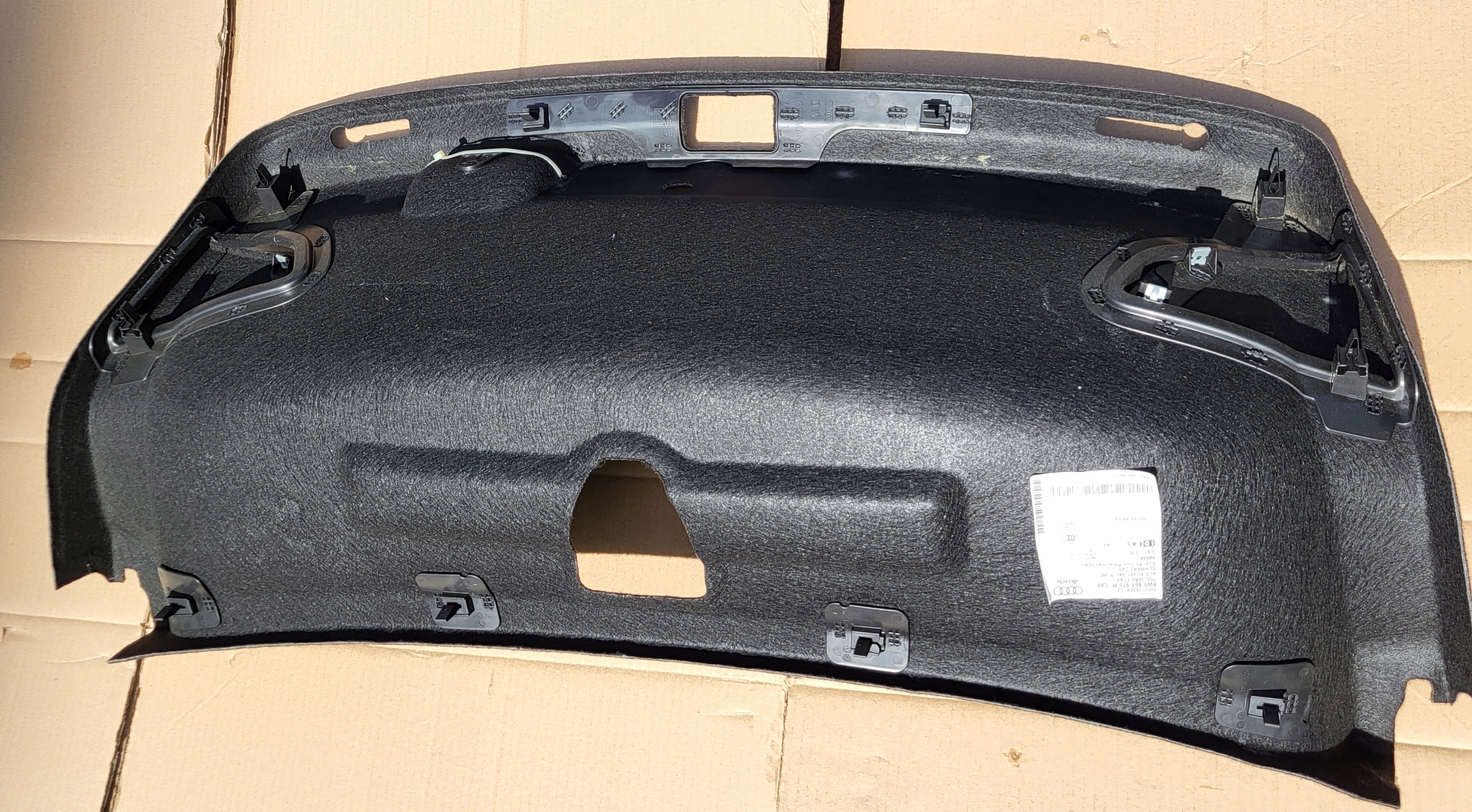 upholstery side bonnet rear part boot AUDI A4 B9 AVANT OE 8W5867975M